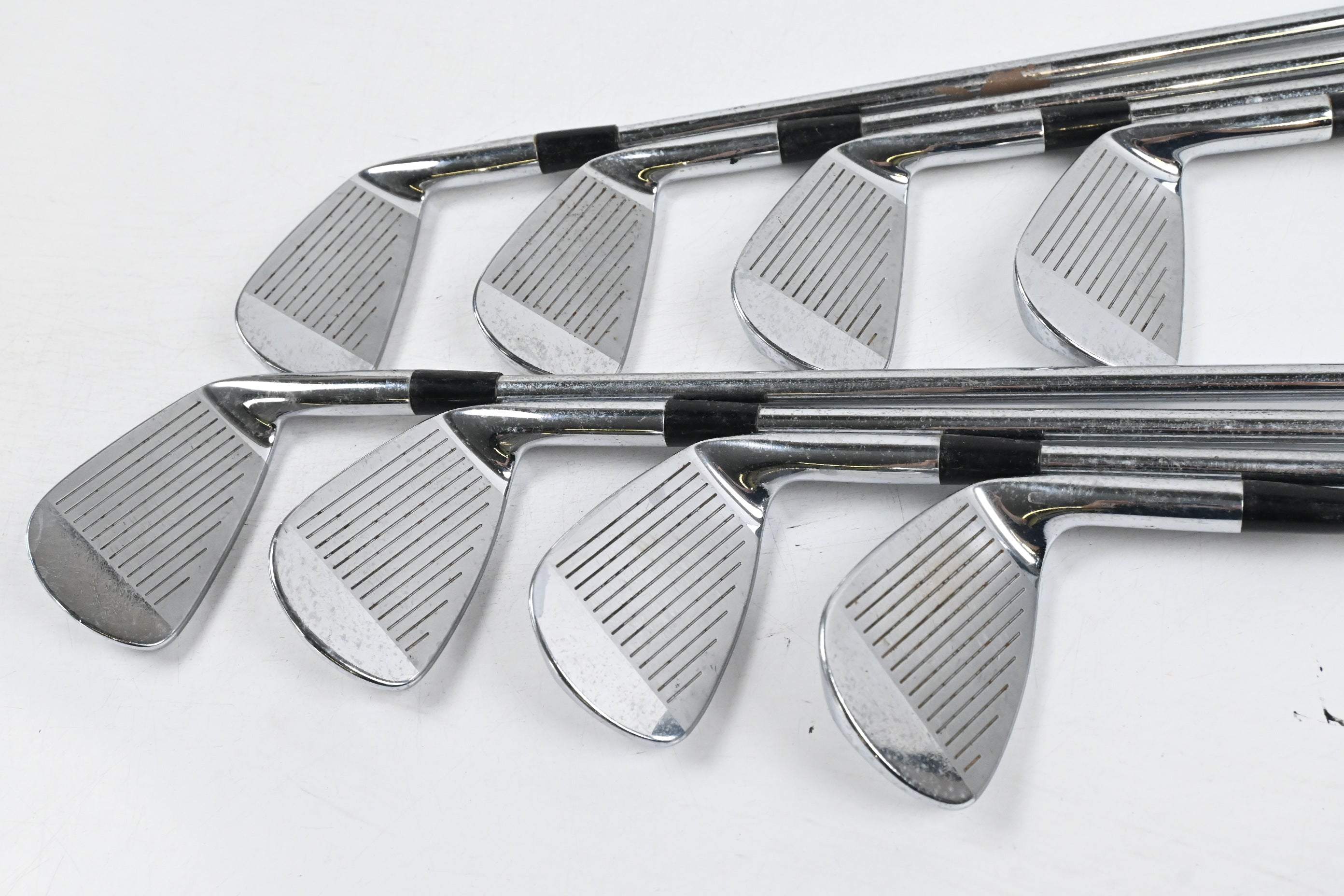 Left Hand Mizuno MP-32 Irons / 3-PW / Regular Flex Dynamic Gold R300 Shafts