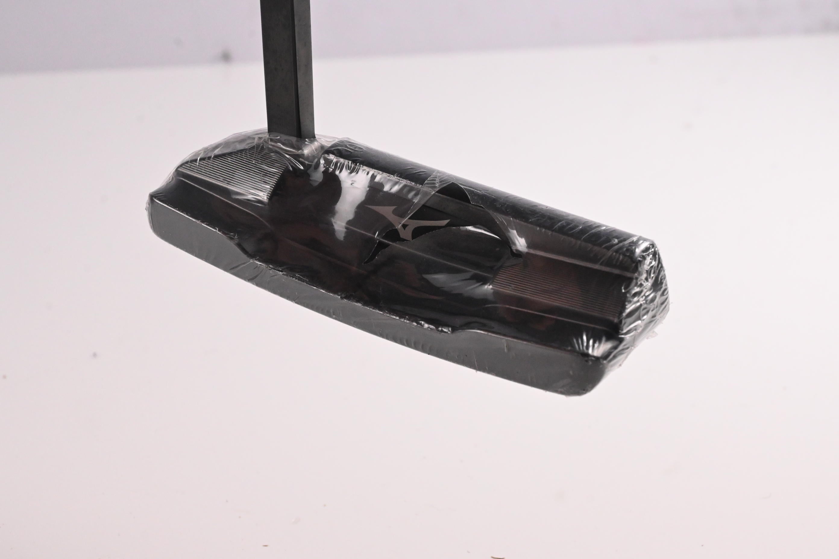 Mizuno M-Craft OMOI 02 Putter / 35 Inch