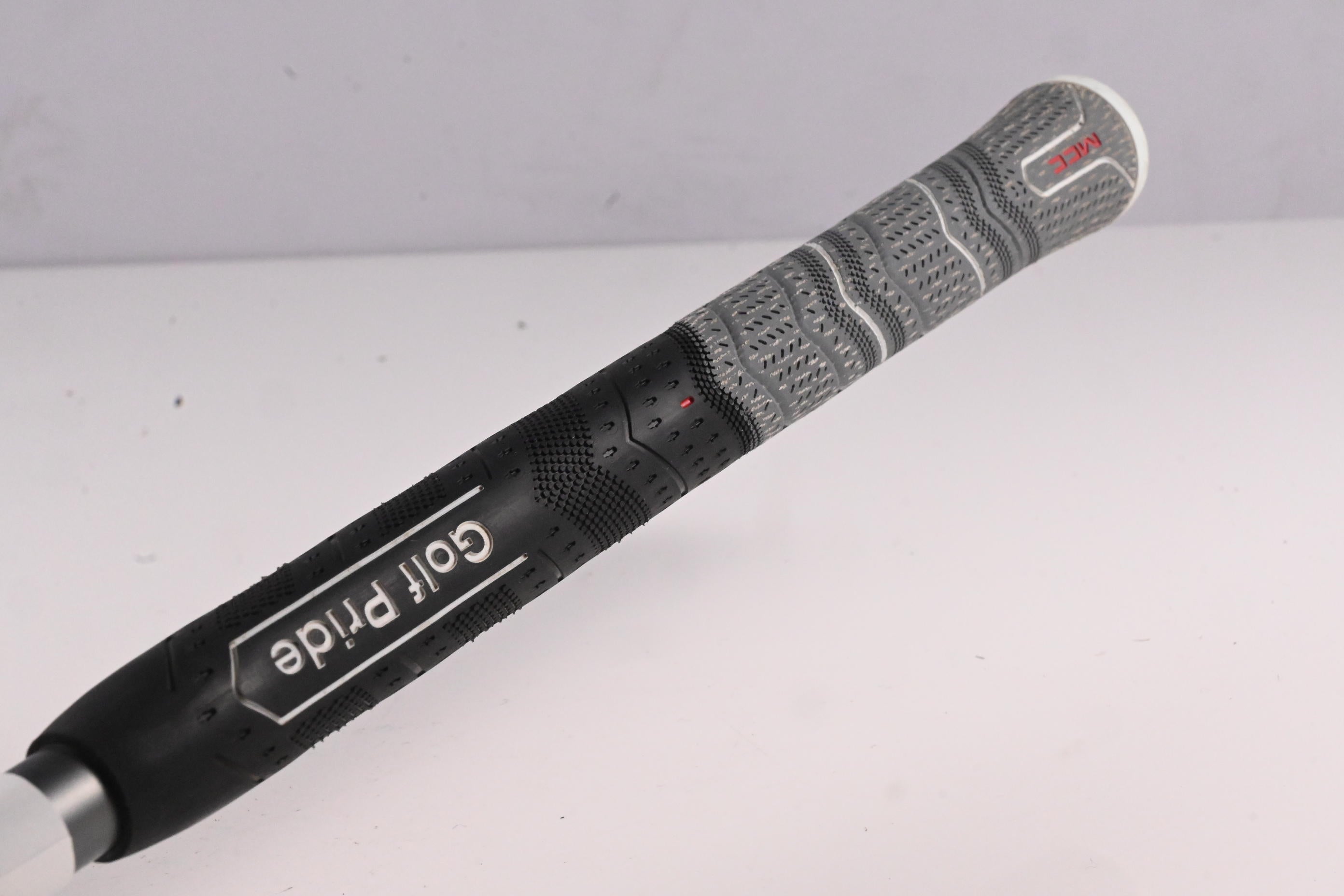 Callaway Mavrik #4 Hybrid / 20 Degree / Regular Flex Catalyst 65 Shaft