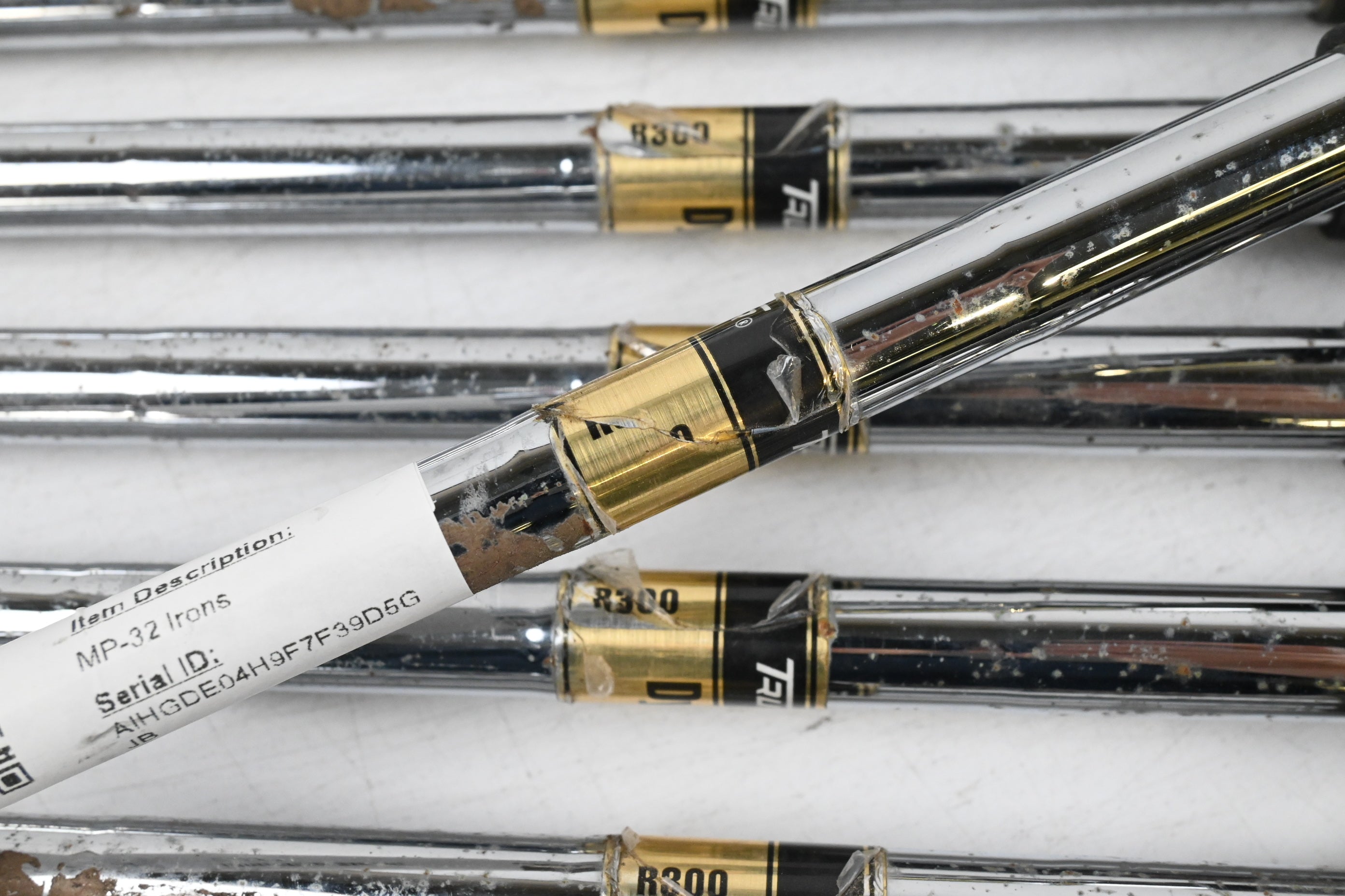 Left Hand Mizuno MP-32 Irons / 3-PW / Regular Flex Dynamic Gold R300 Shafts