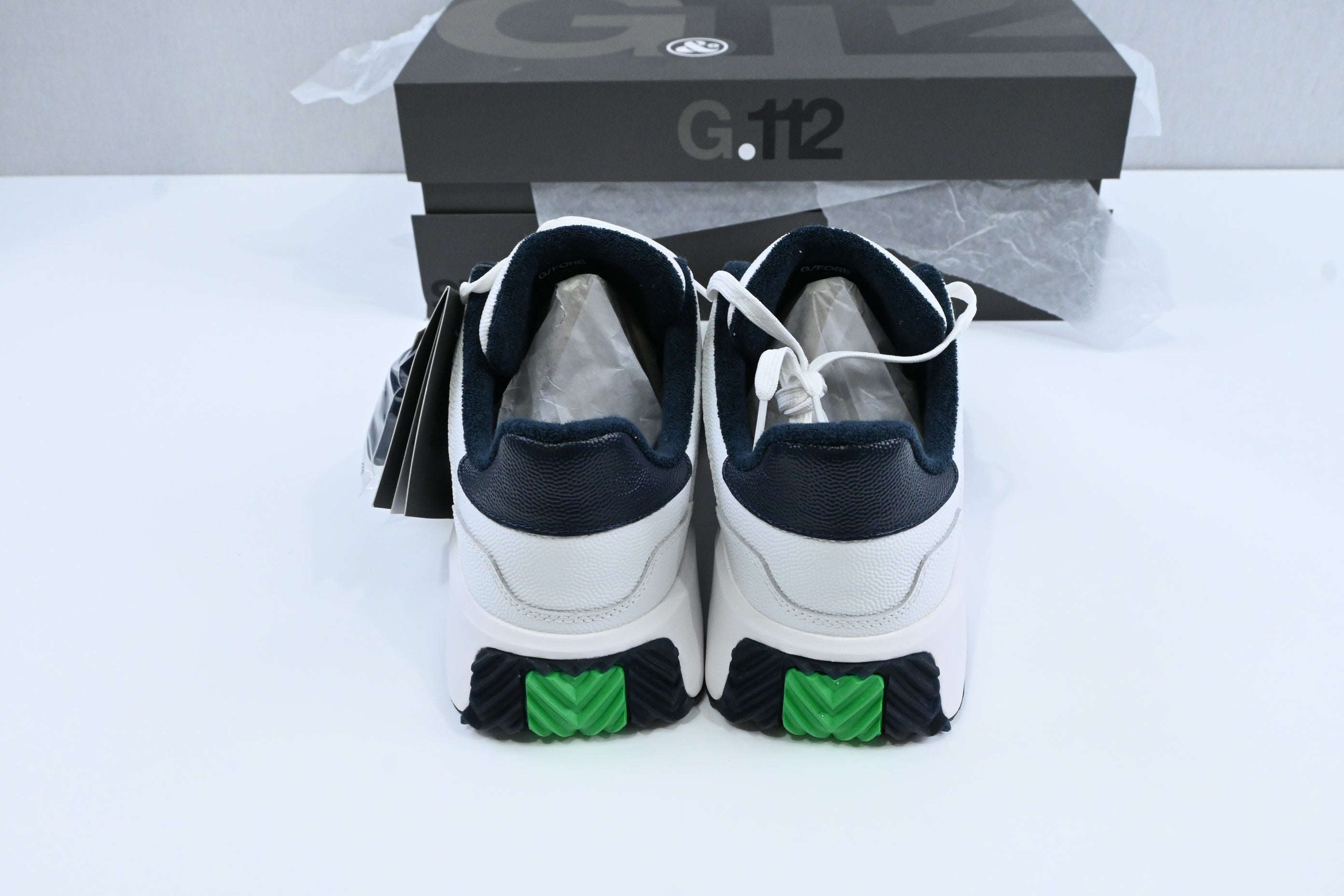 G/fore G 112 Golf Shoes / UK Size 12.5 / White, Navy
