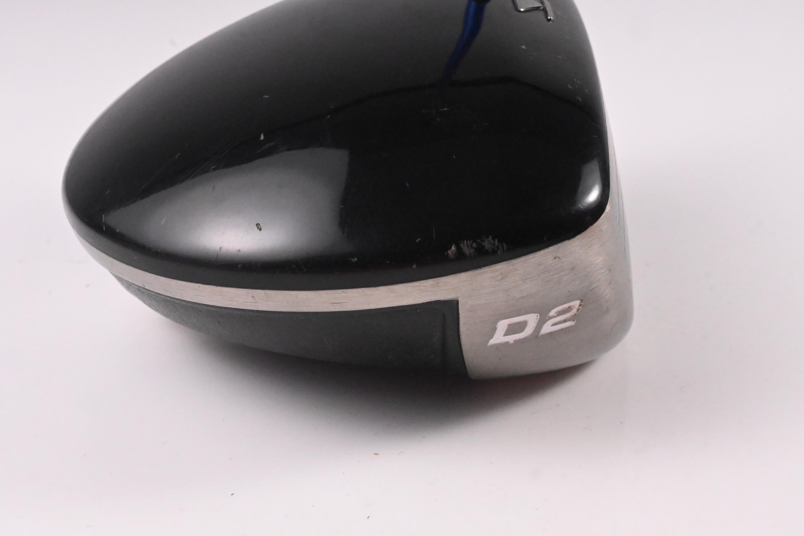 Titleist 907 D2 Driver / 9.5 Degree / Regular Flex Grafalloy Blue Shaft