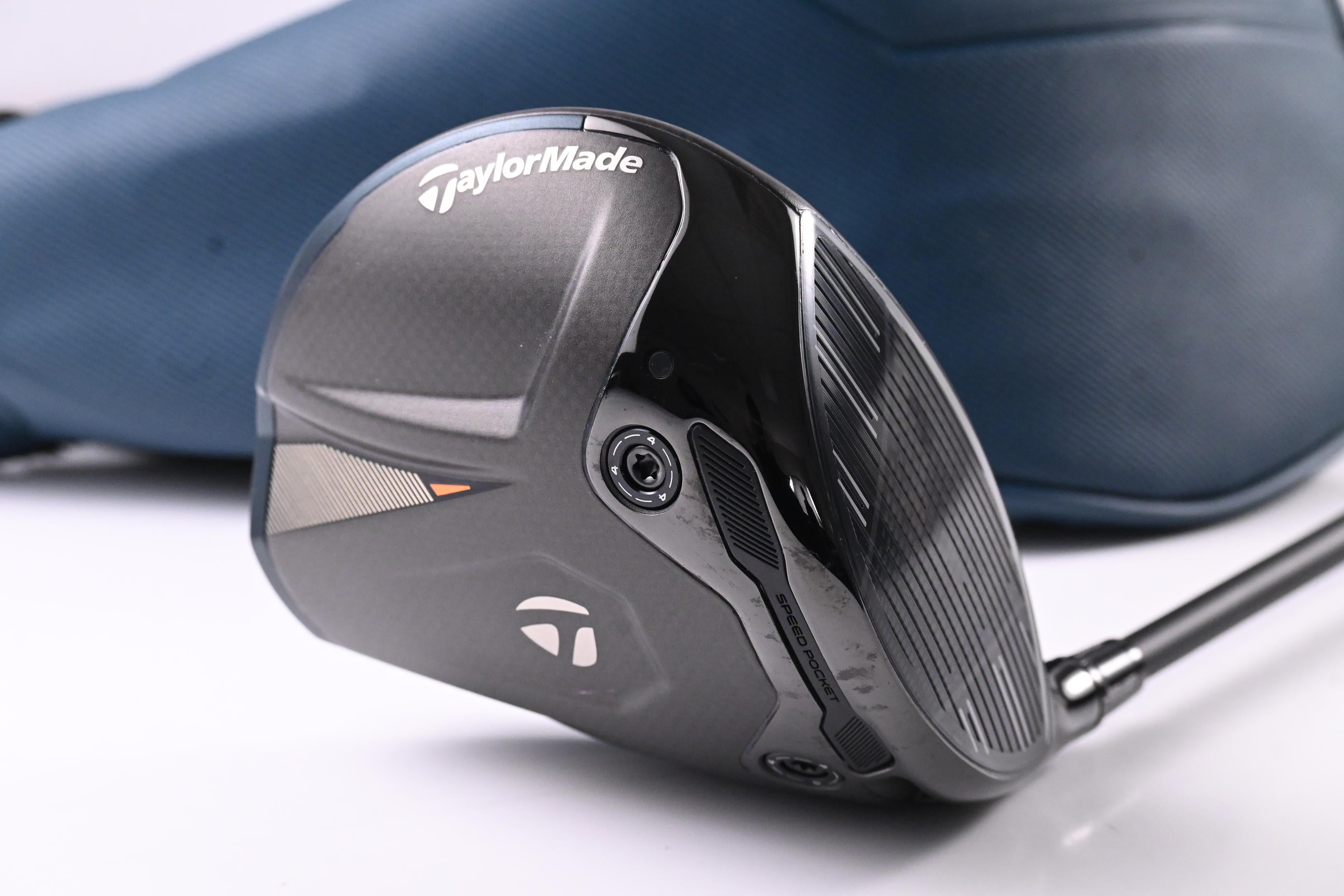 Taylormade Qi4D Driver / 9 Degree / Stiff Flex Reax Blue 50 Shaft