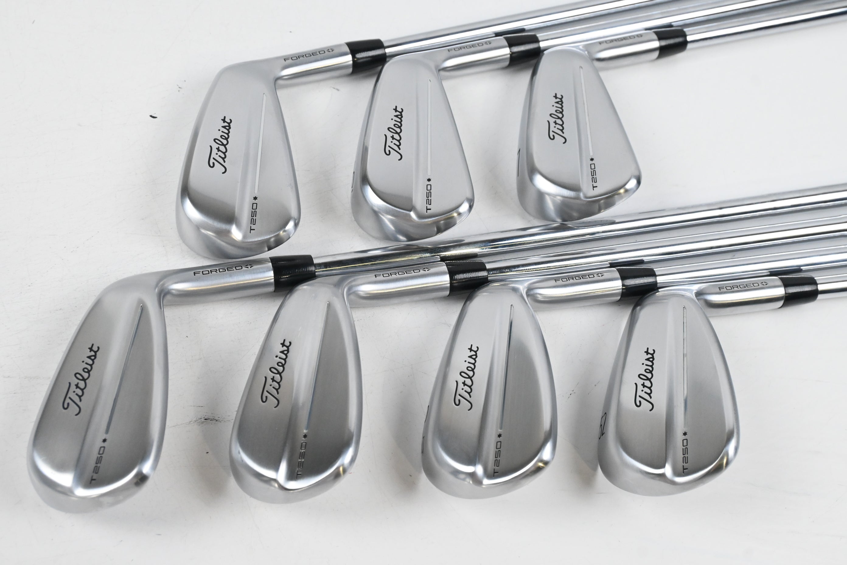 Titleist T250* 2025 Irons / 5-PW+GW / Stiff Flex N.S.Pro Modus3 Tour105 Shafts