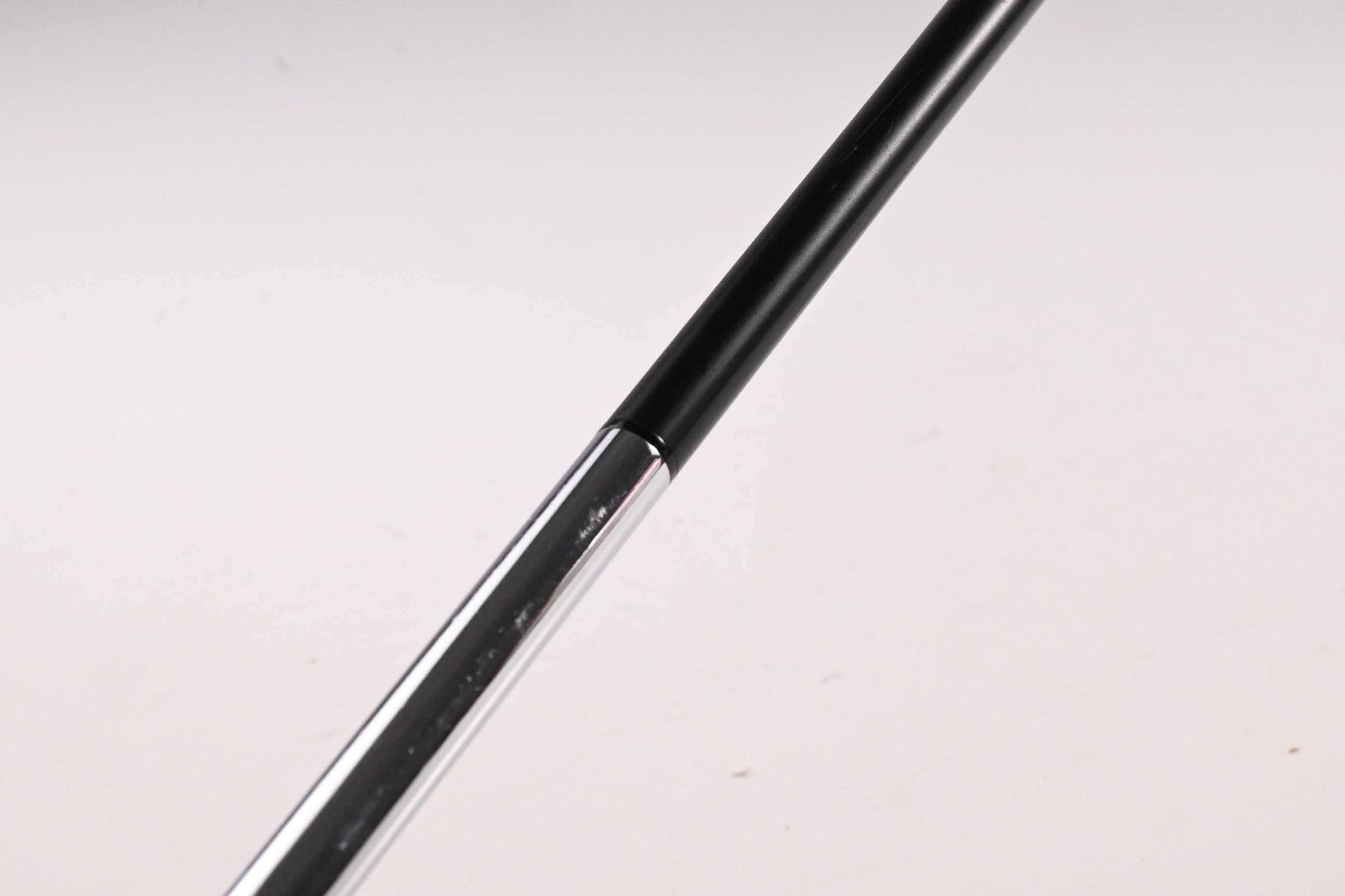 Odyssey Toulon Garage 2022 Atlanta Putter / 33 Inch