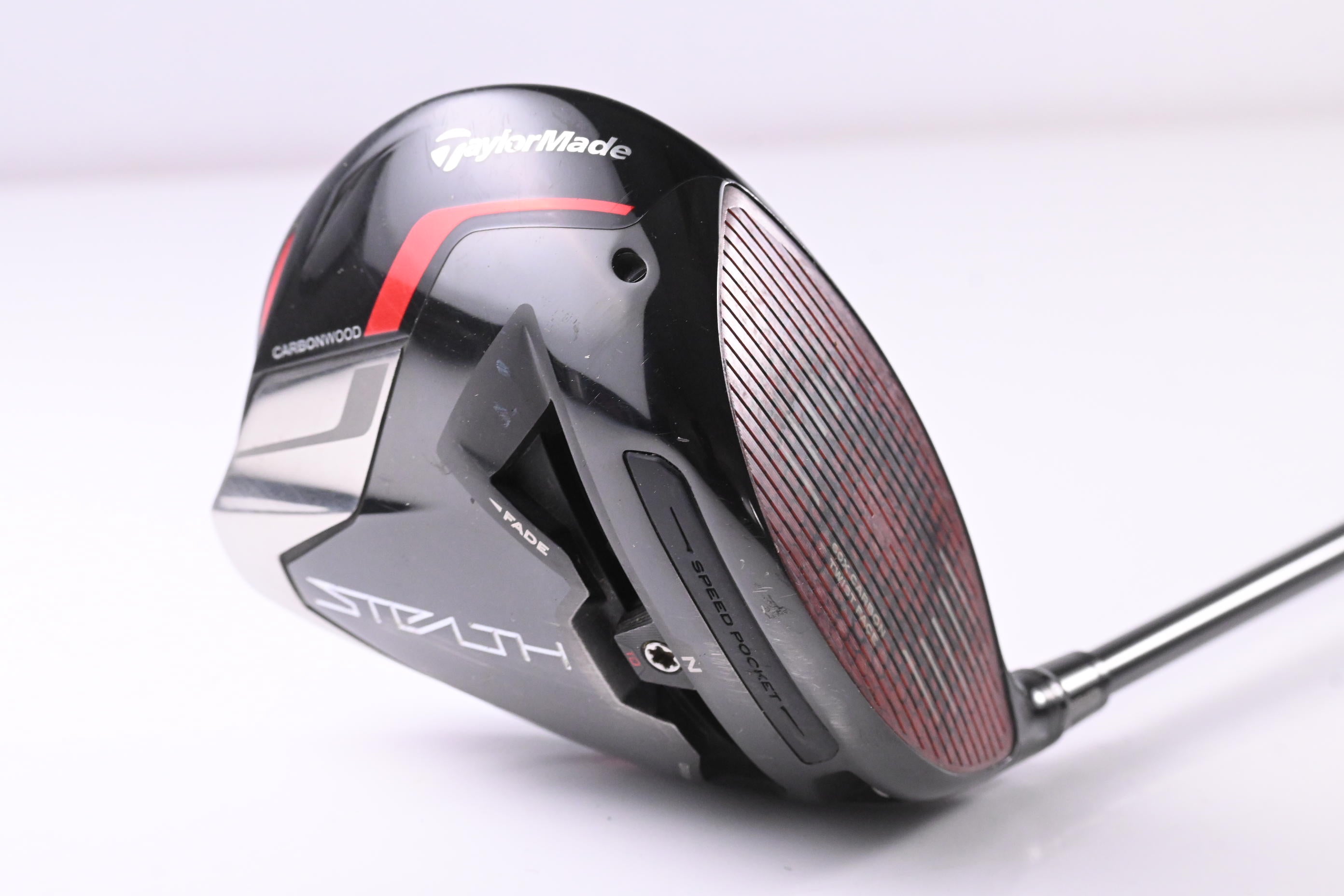 Taylormade Stealth Plus Driver / 10.5 Degree / Regular Flex HZRDUS Smoke Red RDX