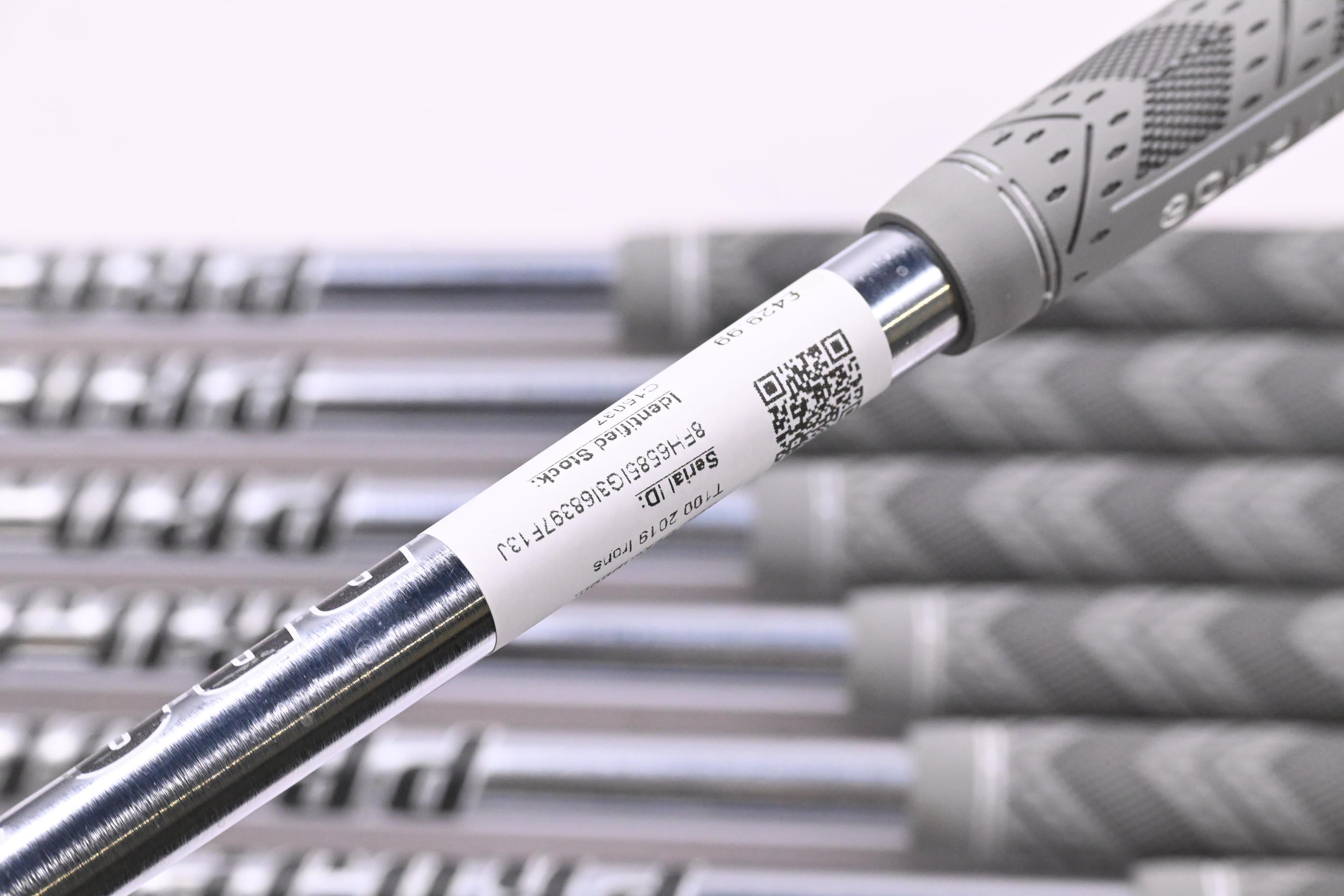 Titleist T100.s 2019 Irons / 5-PW+48° / Regular Flex Project X IO 105 Shafts