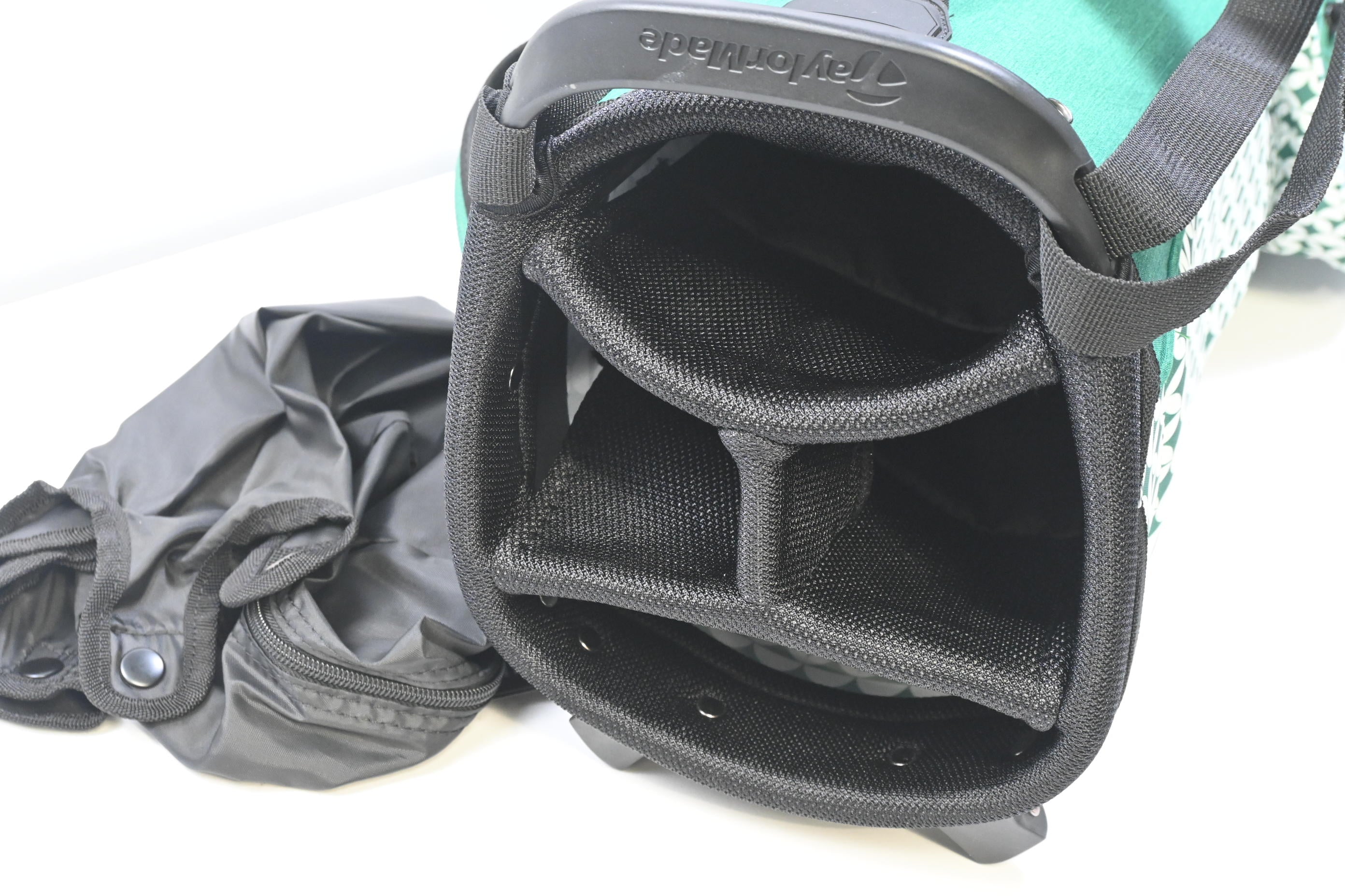 Taylormade Flex Tech Stand Bag / 4-Way Divider / Green, White