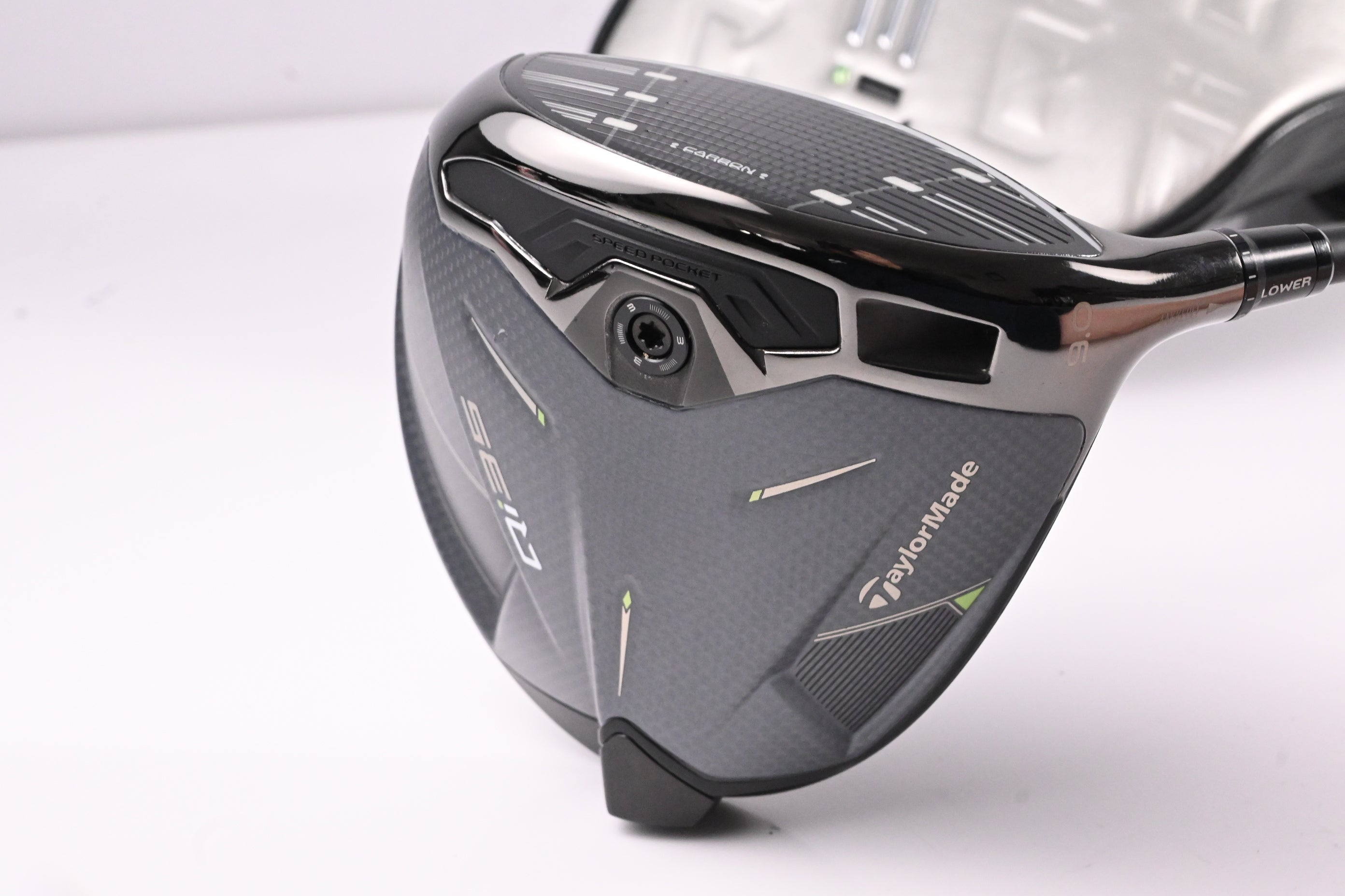 Taylormade Qi35 Driver / 9 Degree / Stiff Flex Kai'li Dark Waves Blue CB 60