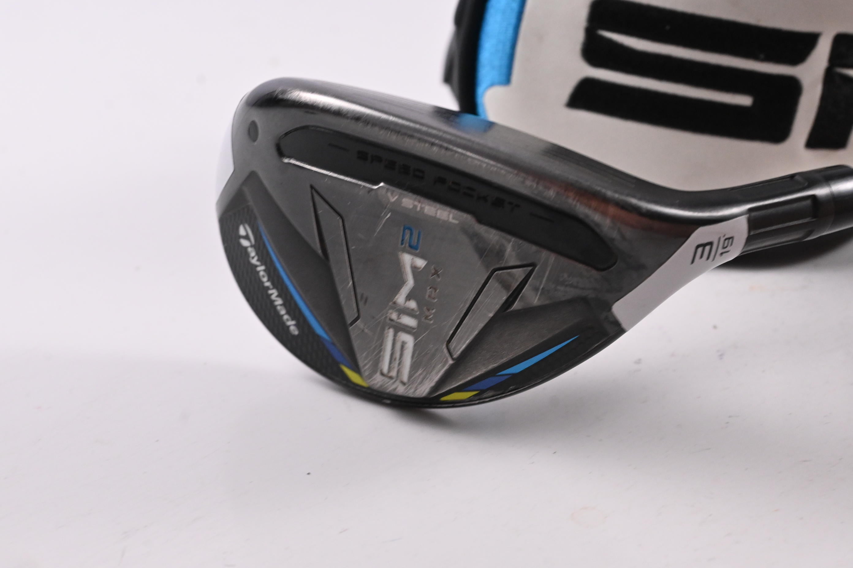 Taylormade SIM2 Max #3 Hybrid / 19 Degree / Stiff Flex Ventus Blue 7 Shaft