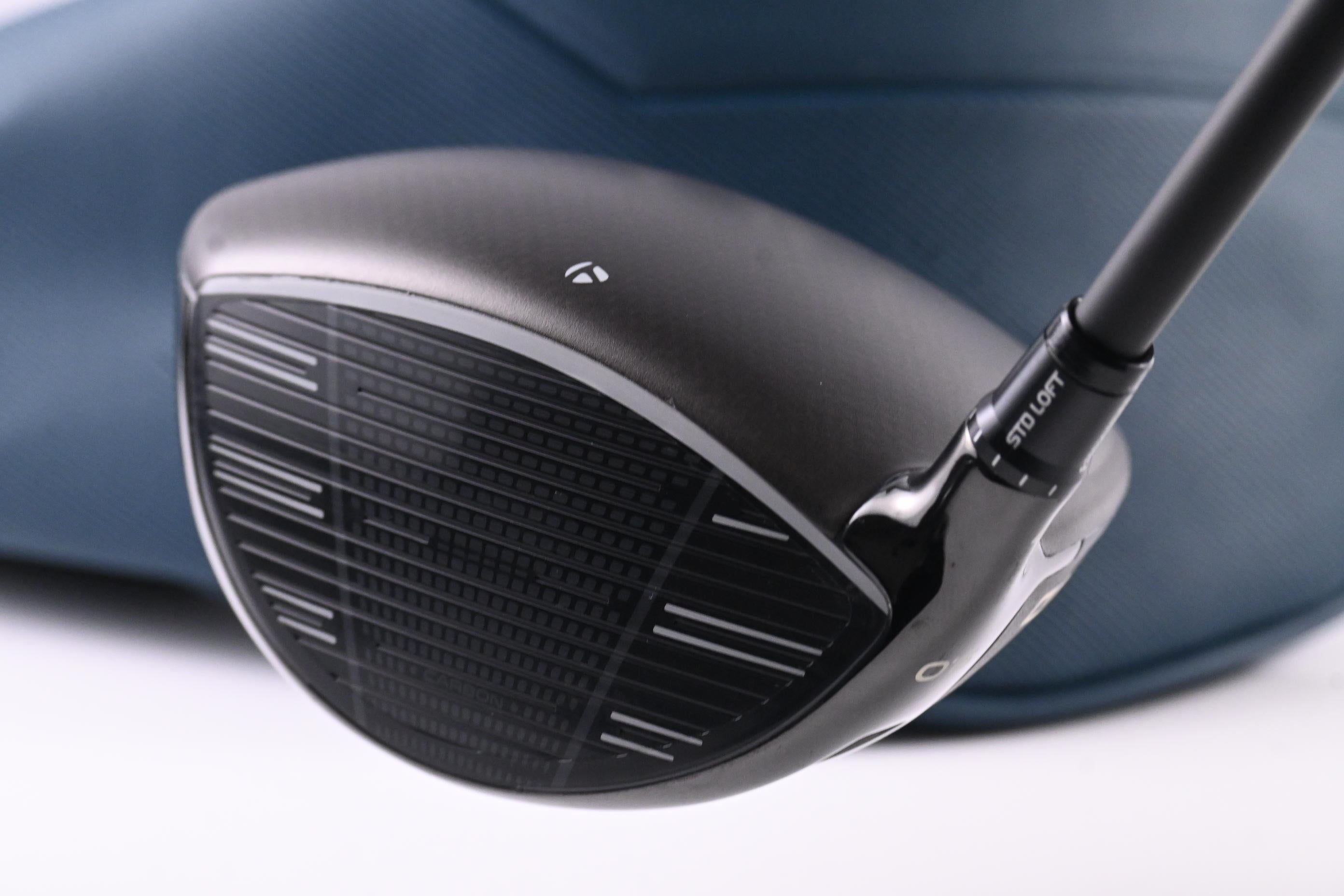 Taylormade Qi4D Driver / 9 Degree / Stiff Flex Reax Blue 50 Shaft