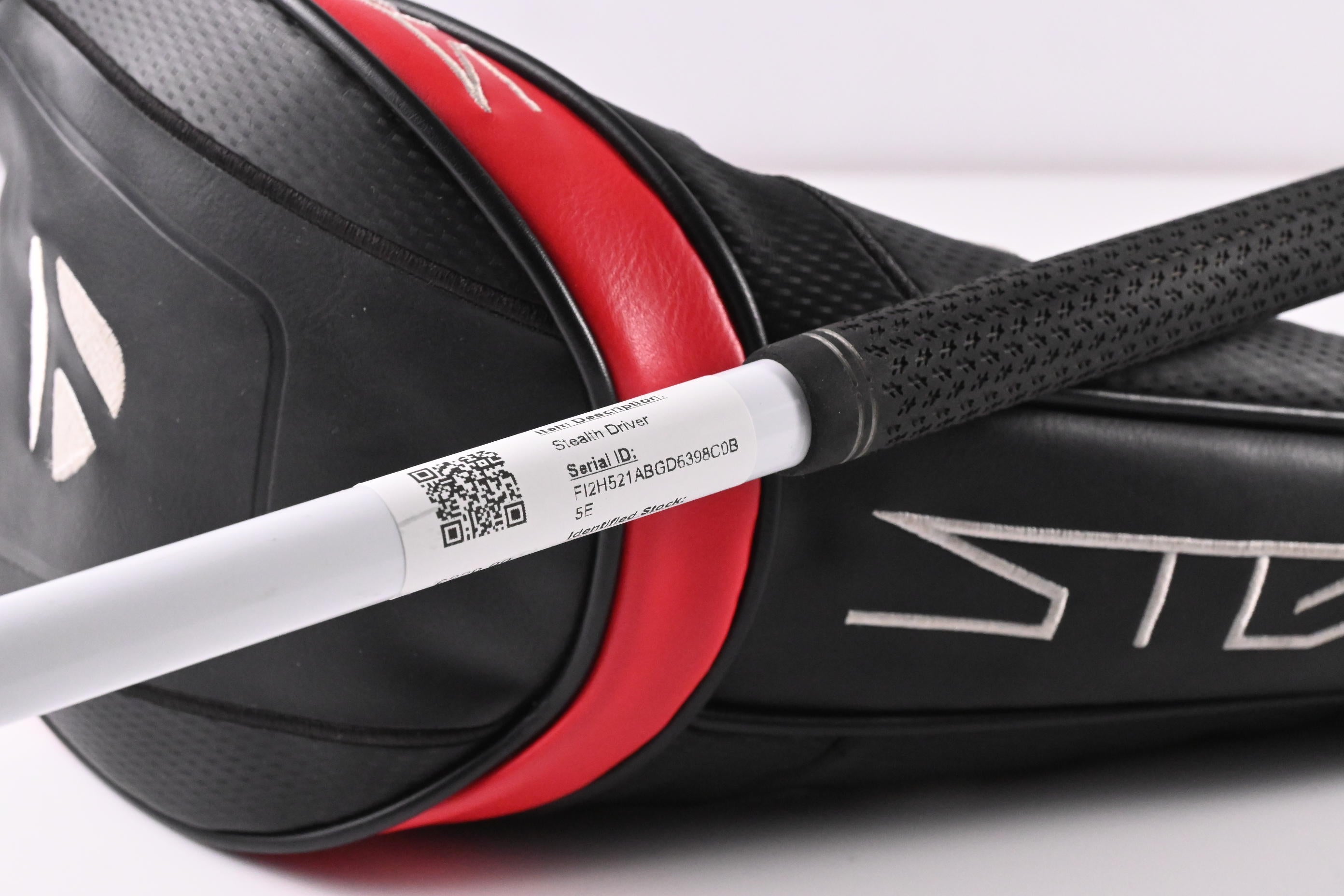 Taylormade Stealth Driver / 12 Degree / Regular Flex Air Speeder 45 Shaft