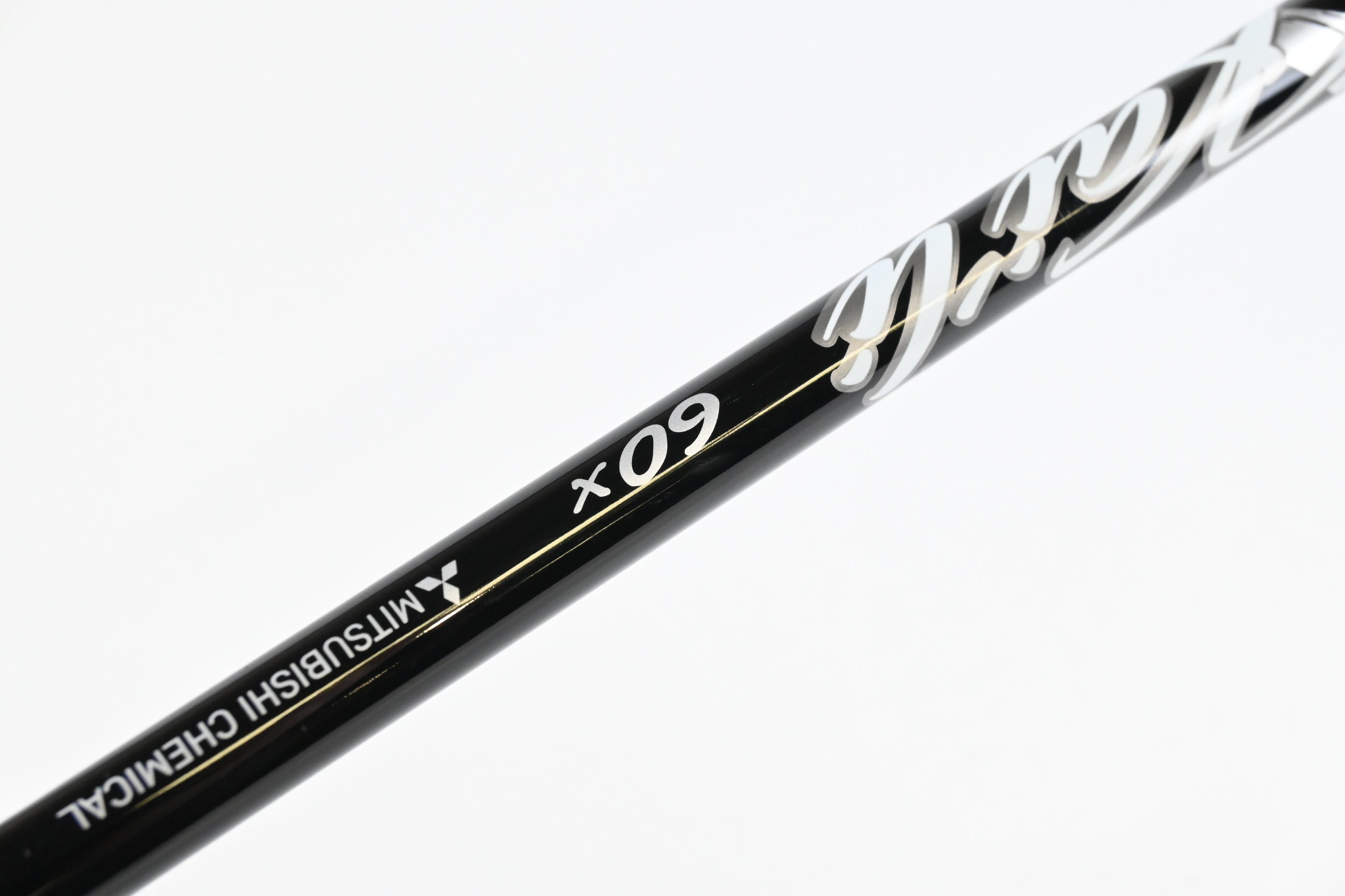 Wilson DYNAPWR 2025 LS Driver / 9 Degree / X-Flex Kai'li White 60 Shaft