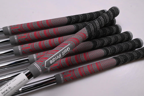 Callaway Apex CB 24 Irons / 4-PW / Stiff Flex Dynamic Gold Mid 115 S300 Shafts