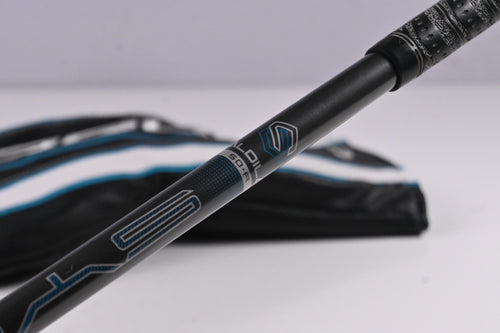 Callaway Rogue Driver / 10.5 Degree / Regular Flex Aldila Synergy Blue 50
