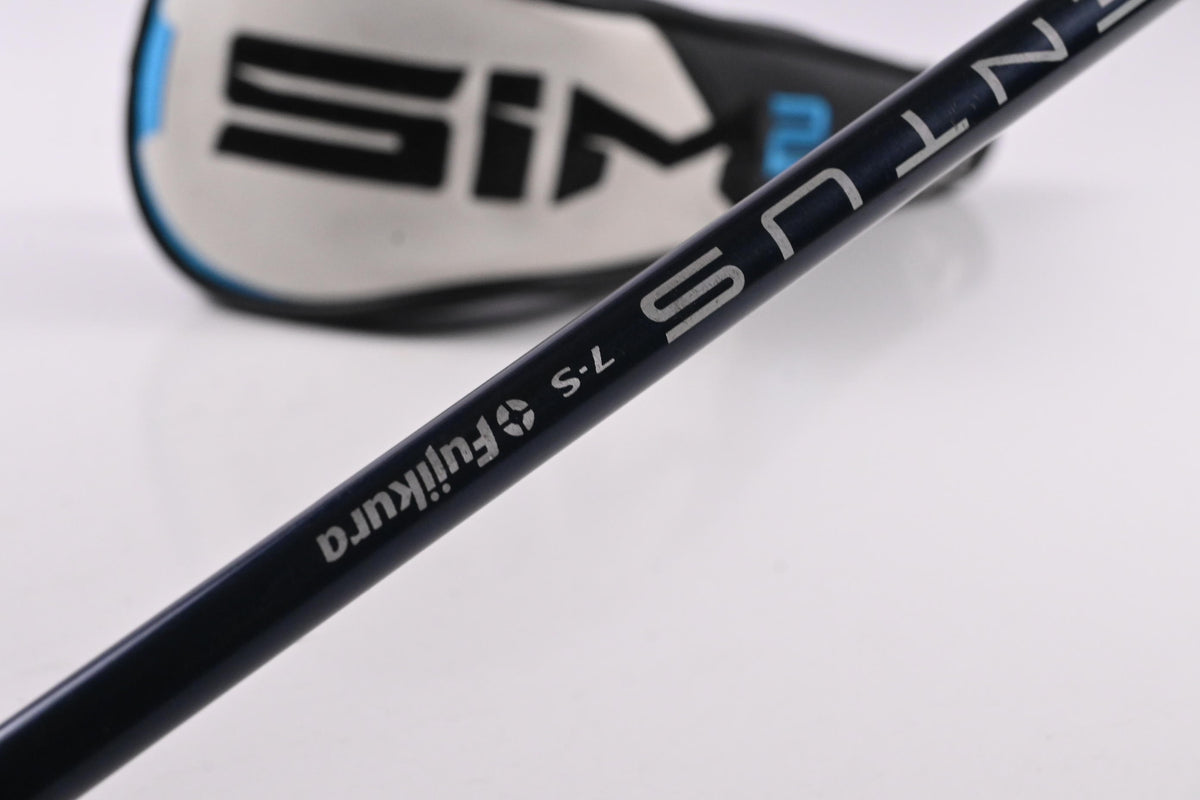 Taylormade SIM2 Max #3 Hybrid / 19 Degree / Stiff Flex Ventus Blue 7 Shaft