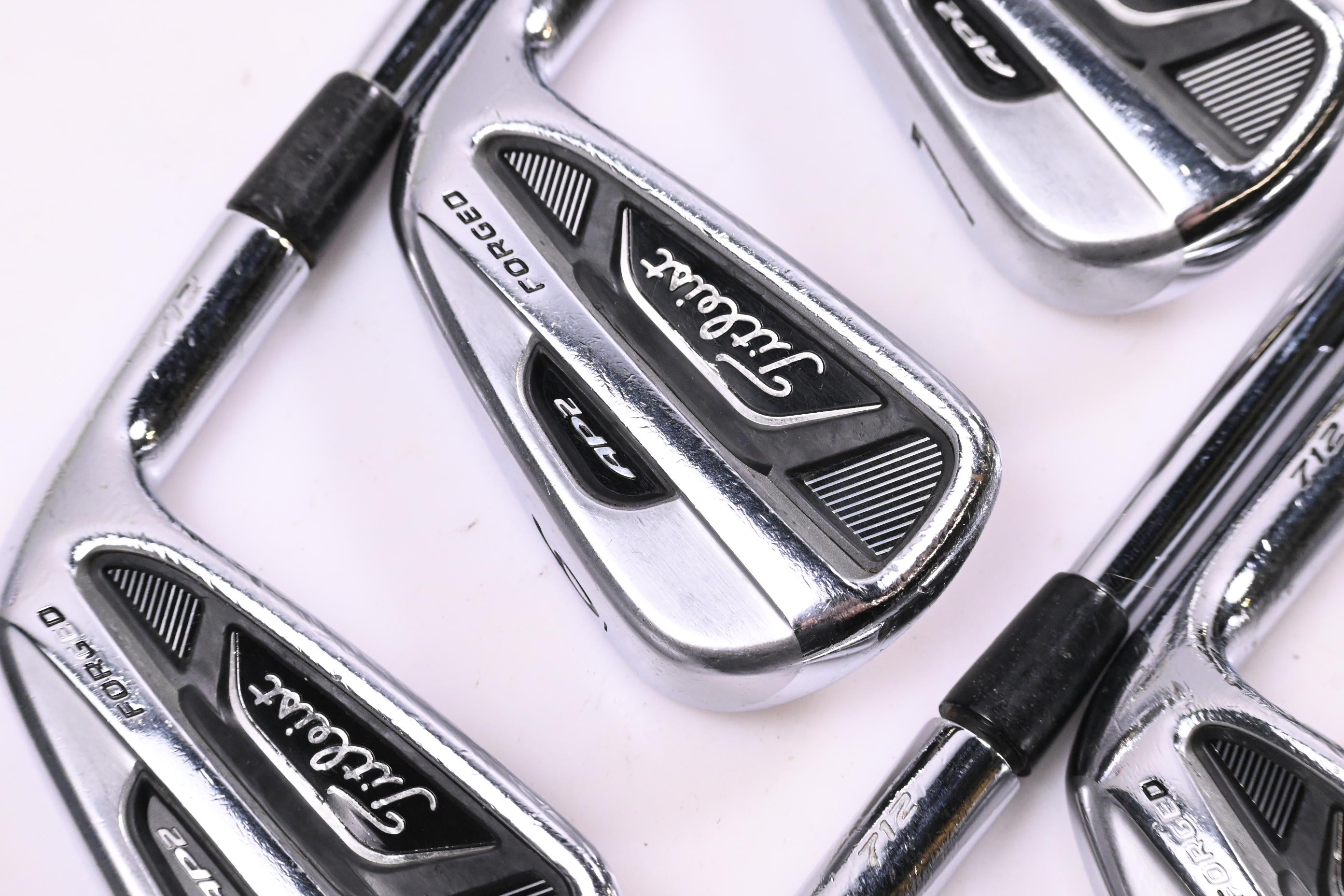 Titleist 712 AP2 Irons / 5-PW / Stiff Flex Dynamic Gold S300 Shafts