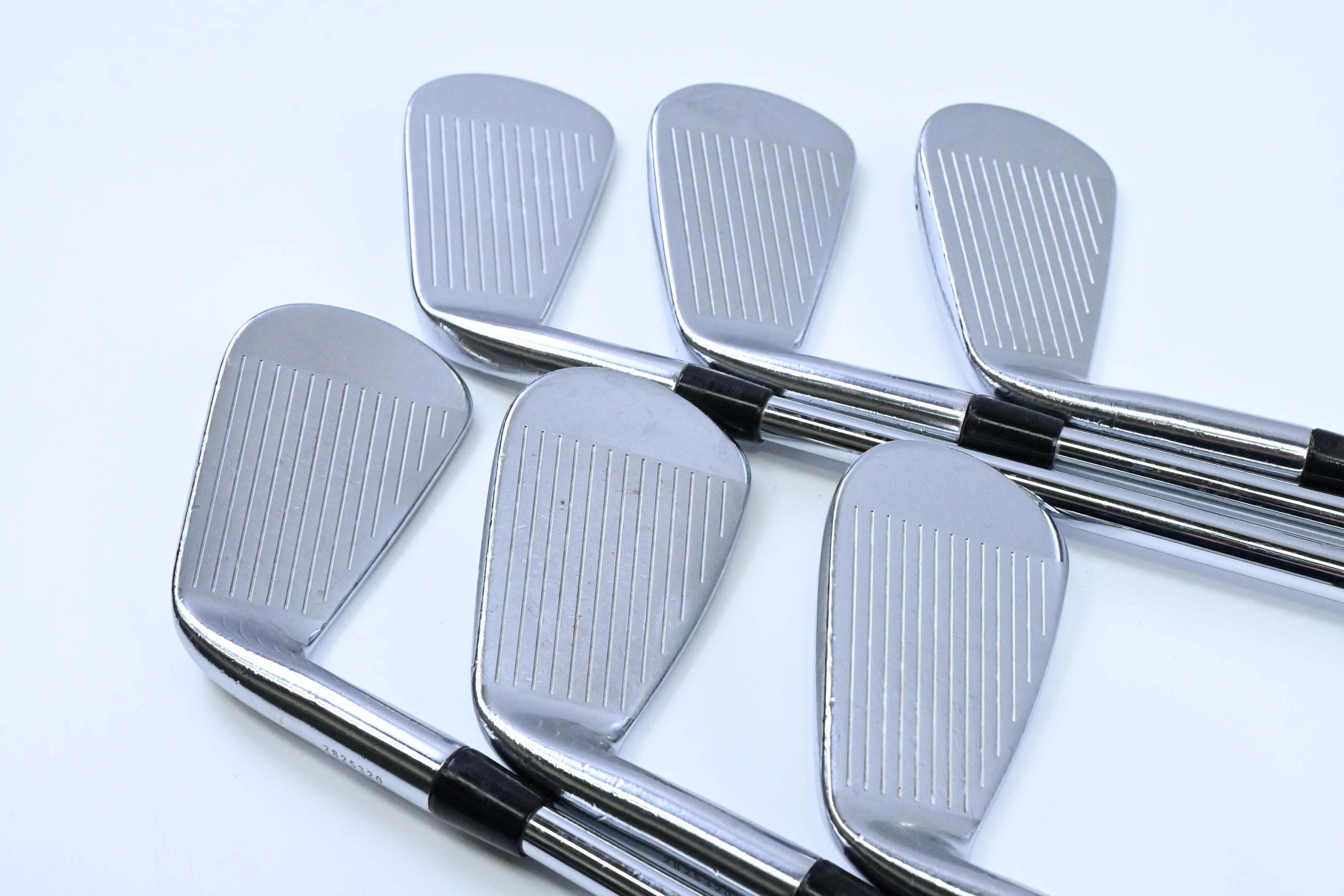 Titleist CB/MB 620 Combo Irons / 4-9 / Stiff Flex Dynamic Gold AMT S400 Shafts