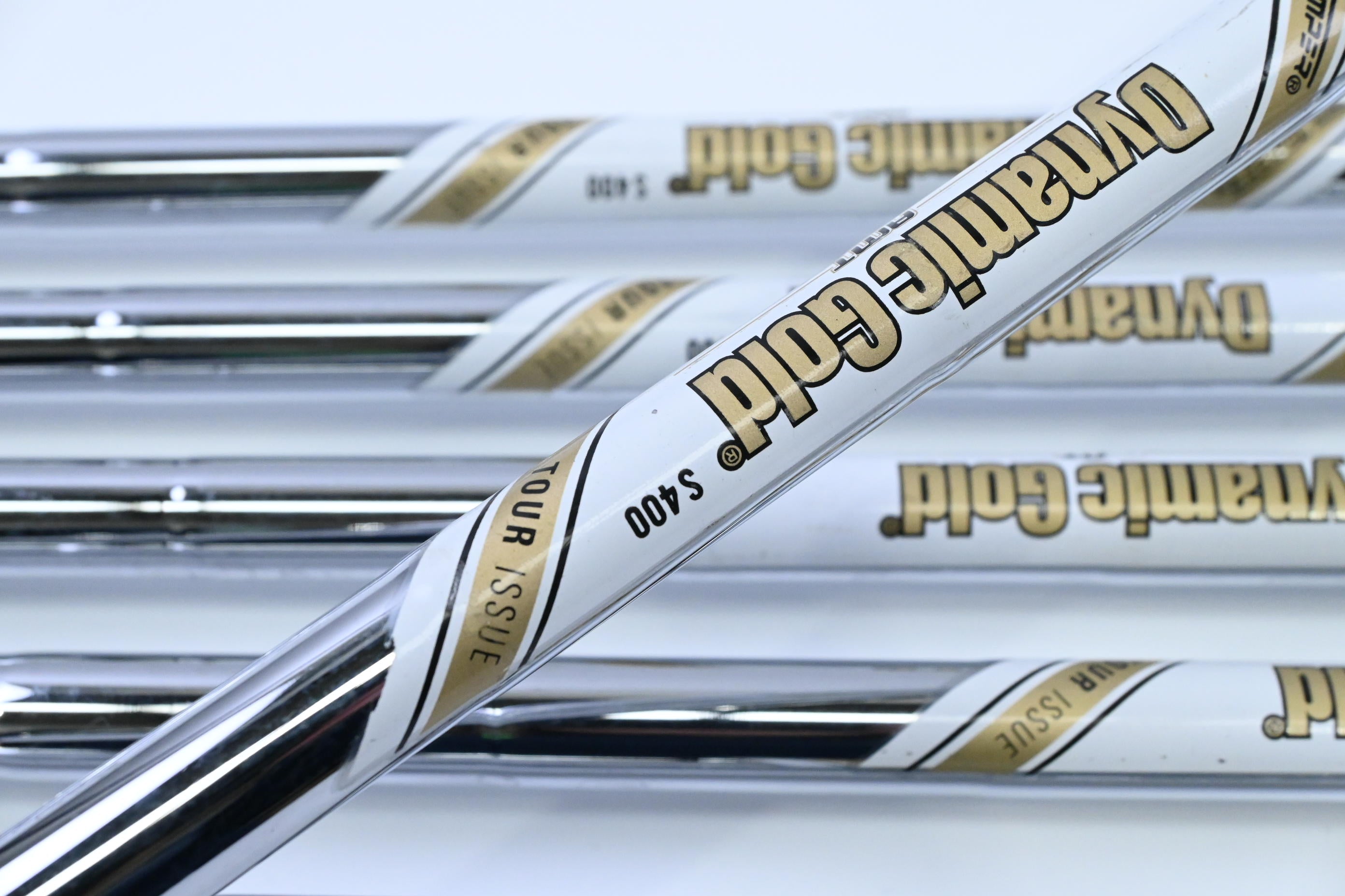 Titleist CB/MB 620 Combo Irons / 4-9 / Stiff Flex Dynamic Gold AMT S400 Shafts