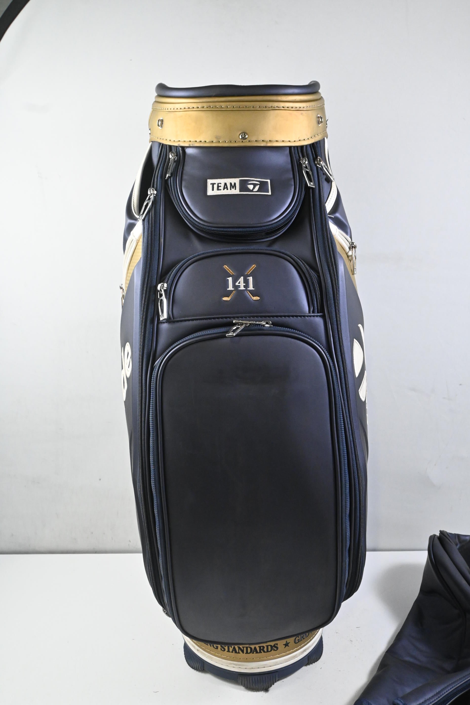 Taylormade Team T 141 Tour Bag / 6-Way Divider / Navy, Gold