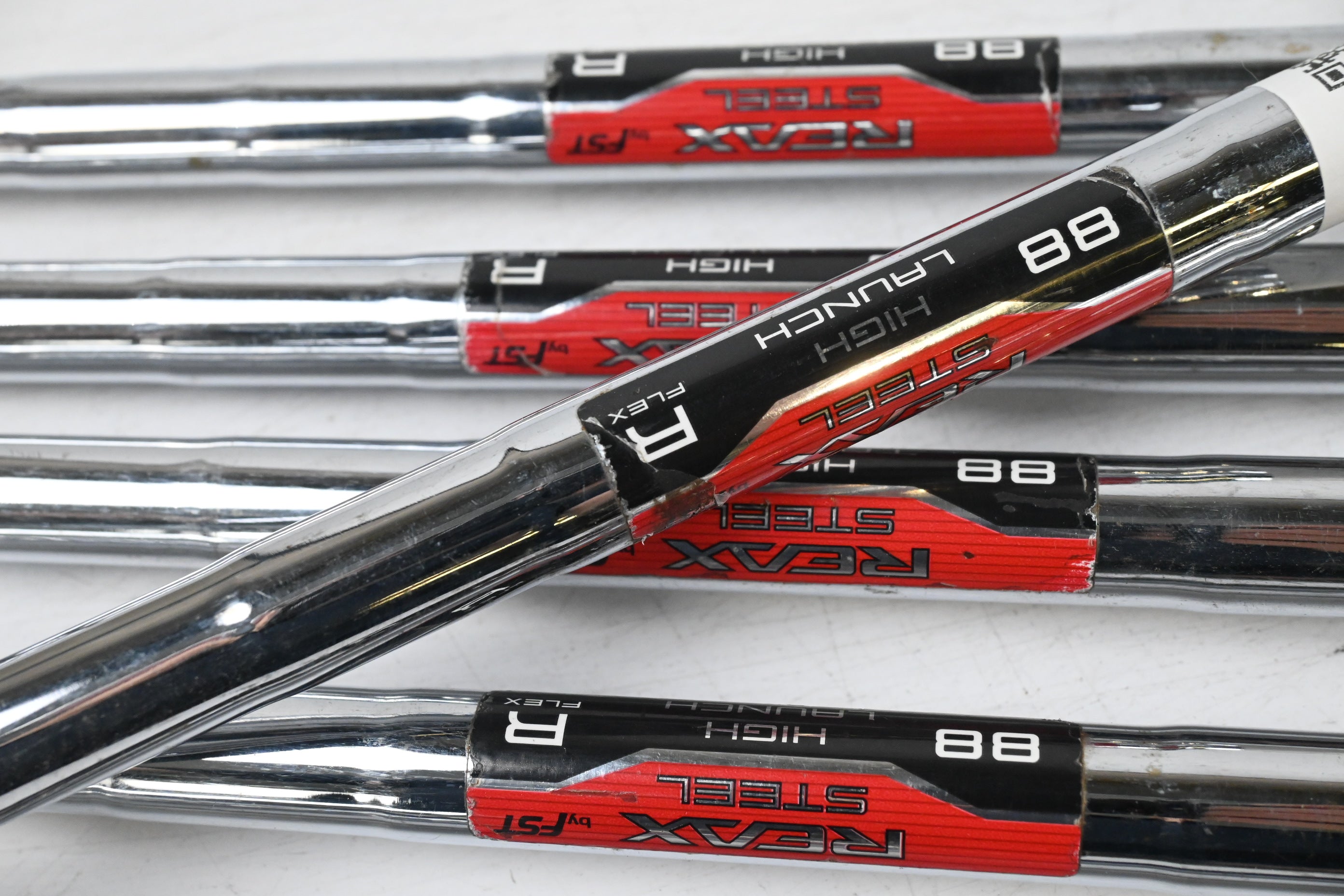 Taylormade Aeroburner Irons / 5-PW / Regular Flex REAX 88 Shafts
