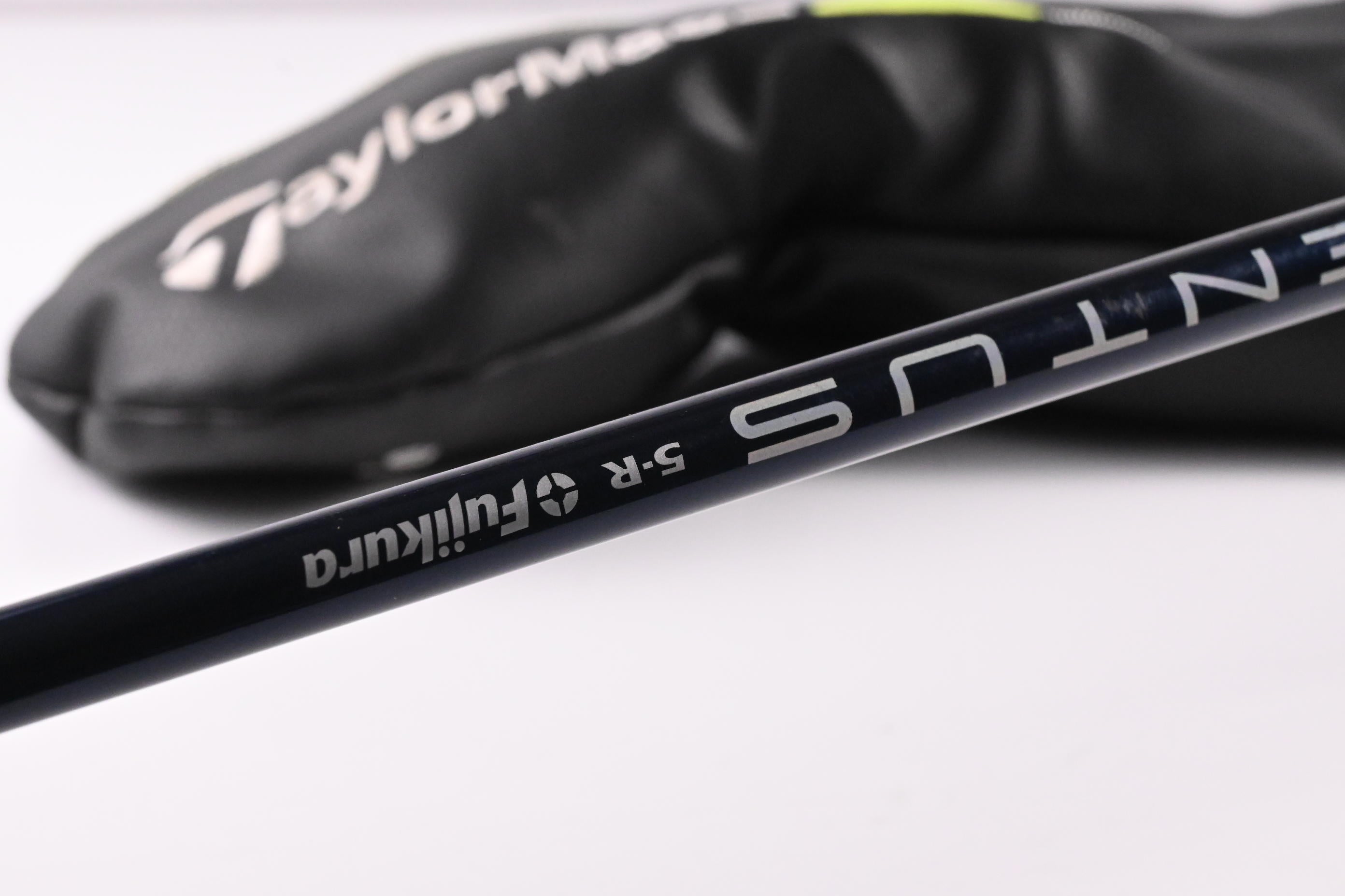 Taylormade M1 2017 Driver / 9.5 Degree / Regular Flex Ventus Blue 5 Shaft