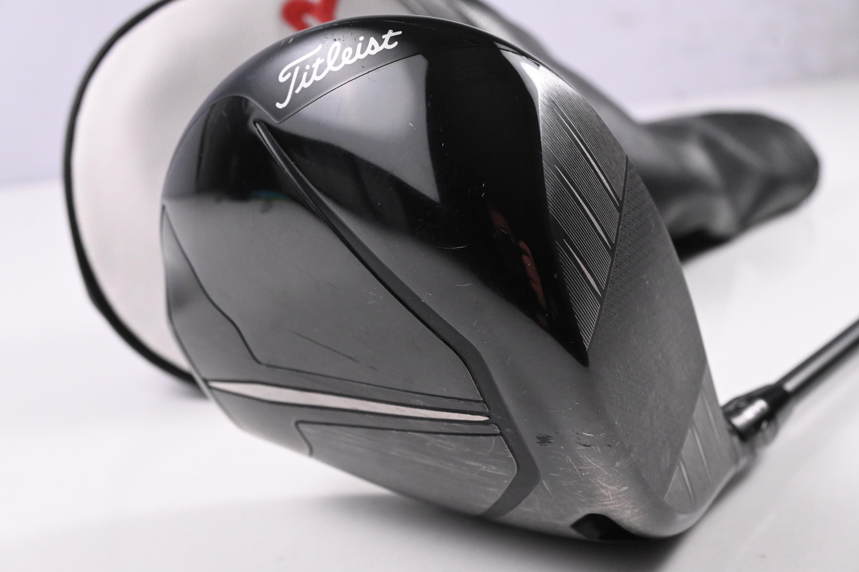 Titleist TSR2 Driver / 9 Degree / Regular Flex HZRDUS CB Red 50 Shaft