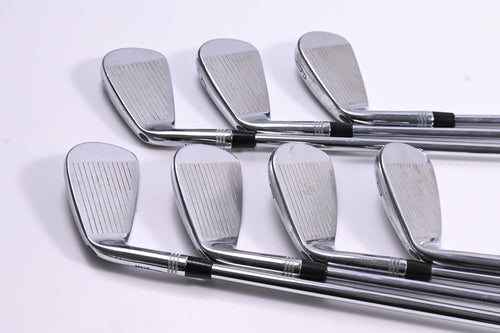 Wilson Staff Model 2024 CB Irons / 4-PW / Stiff Flex Dynamic Gold S300 Shafts