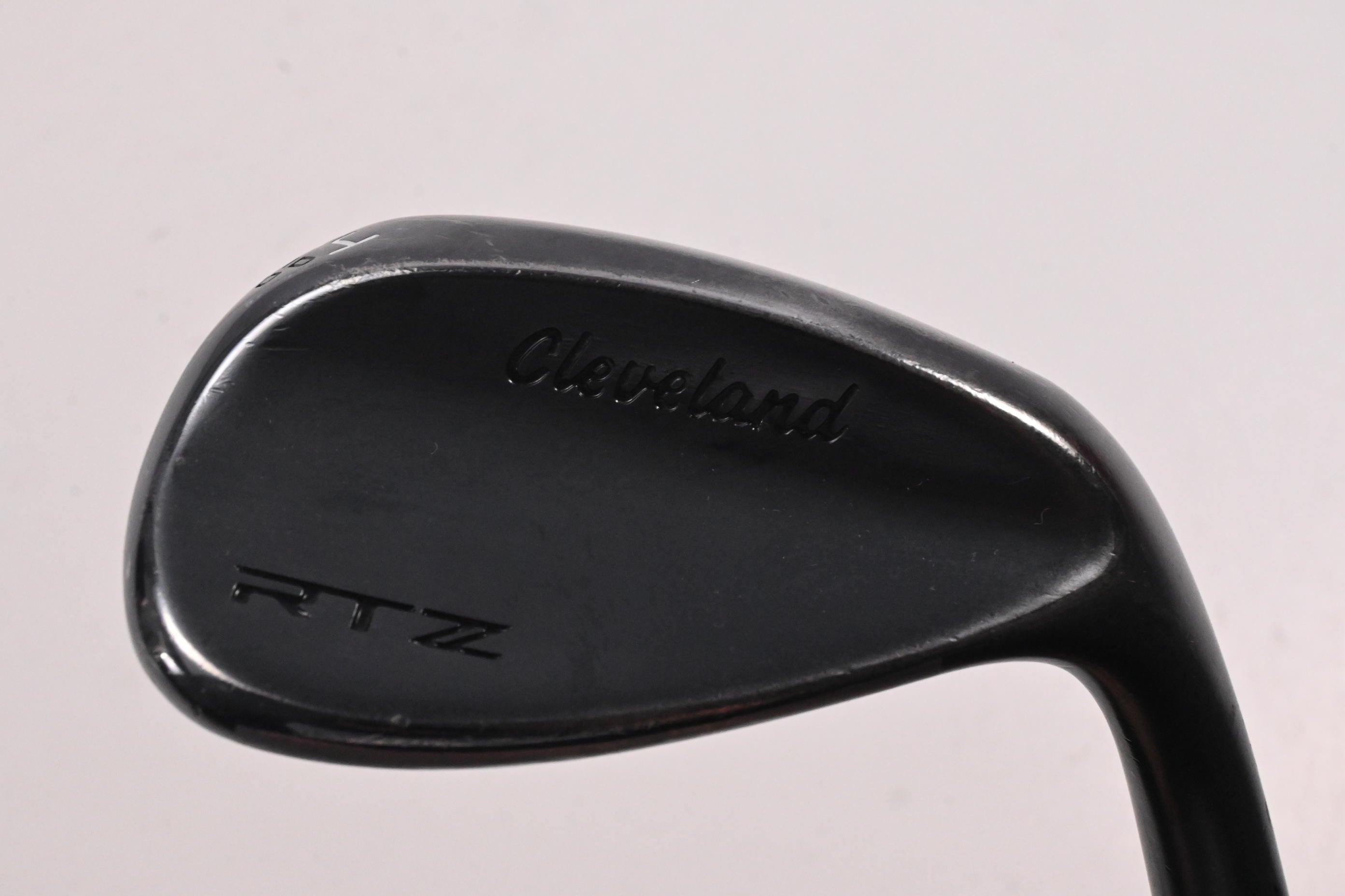 Cleveland RTZ Sand Wedge / 54 Degree / Wedge Flex Dynamic Gold Spinner Shaft