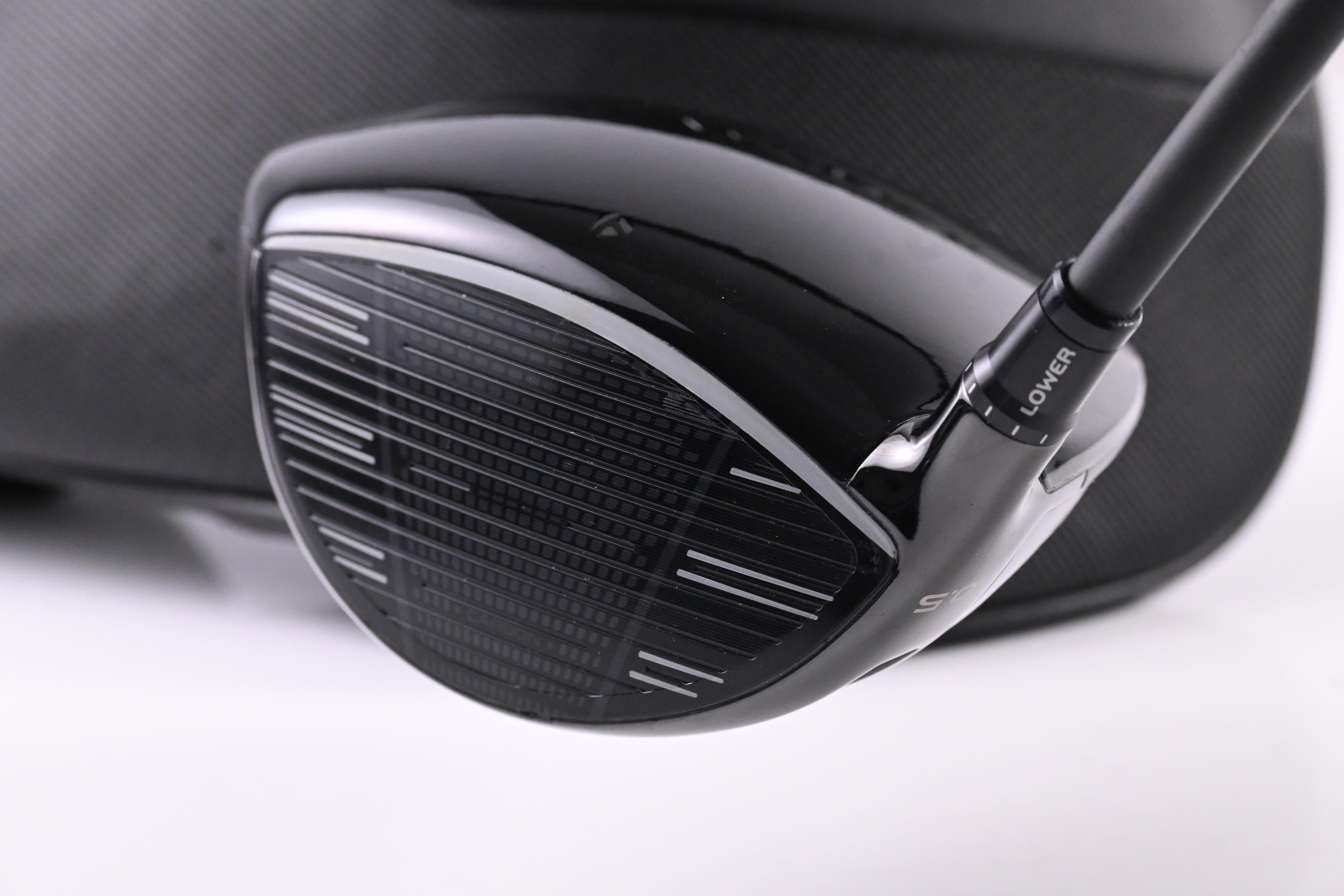 Taylormade Qi4D Max Shadowfall Driver / 10.5 Degree / Stiff Flex Reax Blue 50 Shaft