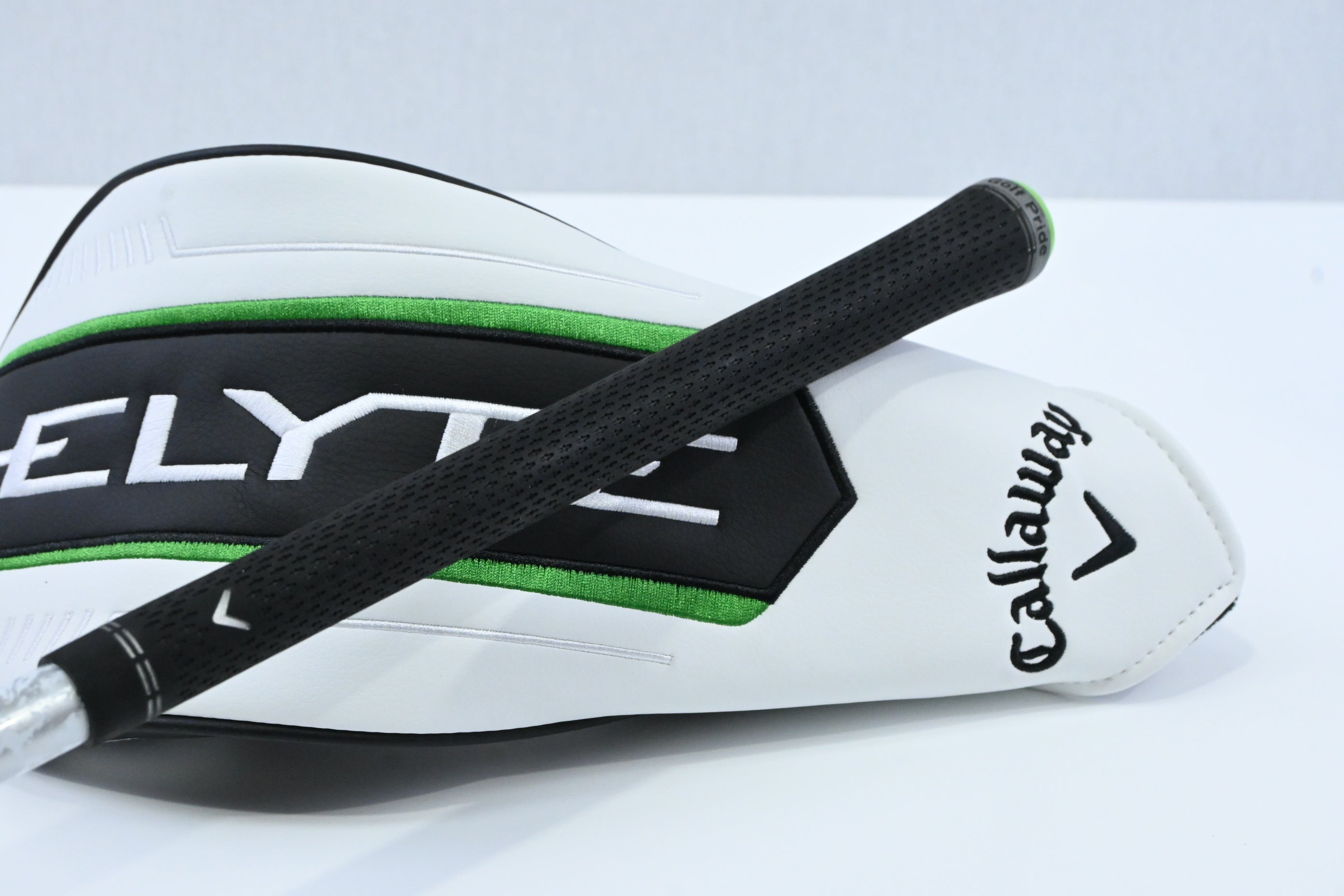 Callaway Elyte X Driver / 10.5 Degree / Stiff Flex Denali Charcoal 60 Shaft