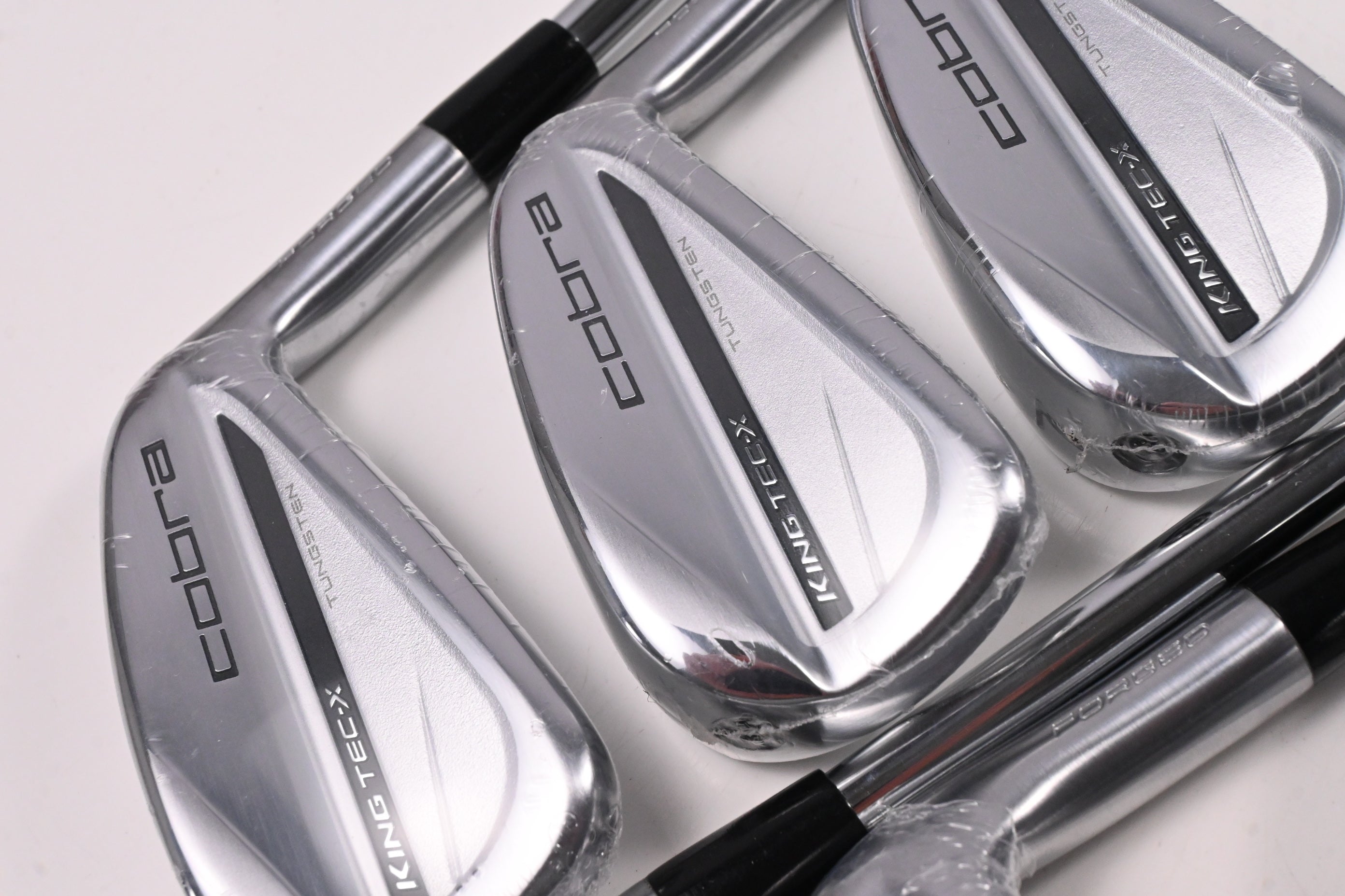 Cobra 2025 King Tec-X Irons / 5-PW+GW / Regular Flex KBS Tour Lite Shafts