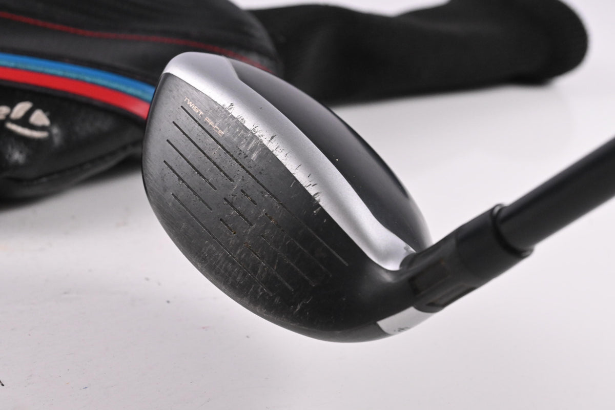 Taylormade M6 #6 Hybrid / 28 Degree / Regular Flex Fujikura Atmos Orange 6 Shaft