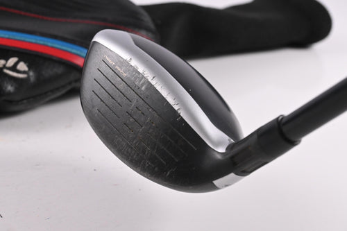 Taylormade M6 #6 Hybrid / 28 Degree / Regular Flex Fujikura Atmos Orange 6 Shaft