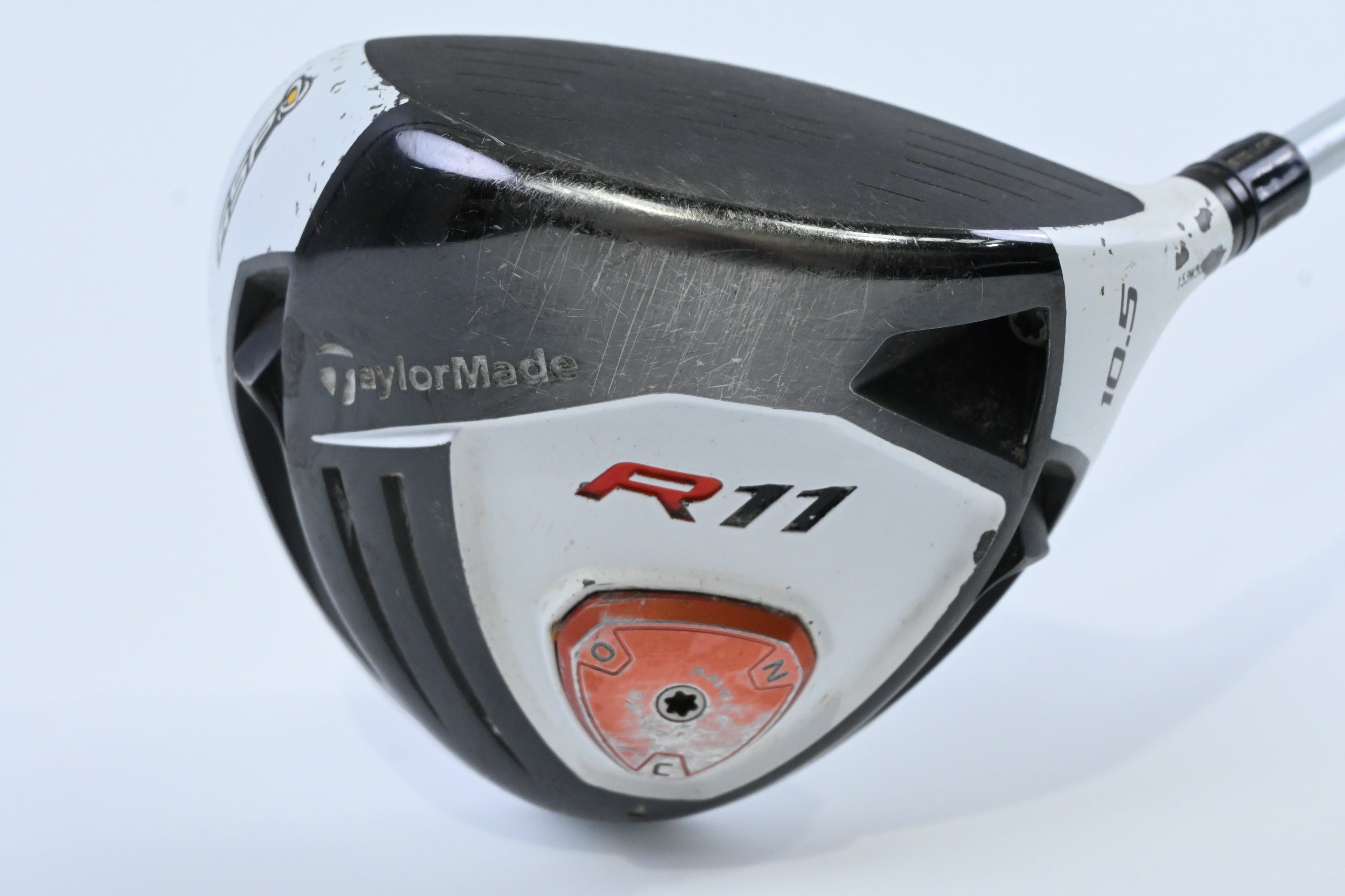 Taylormade R11 Driver / 10.5 Degree / Regular Flex Fubuki 50 Shaft