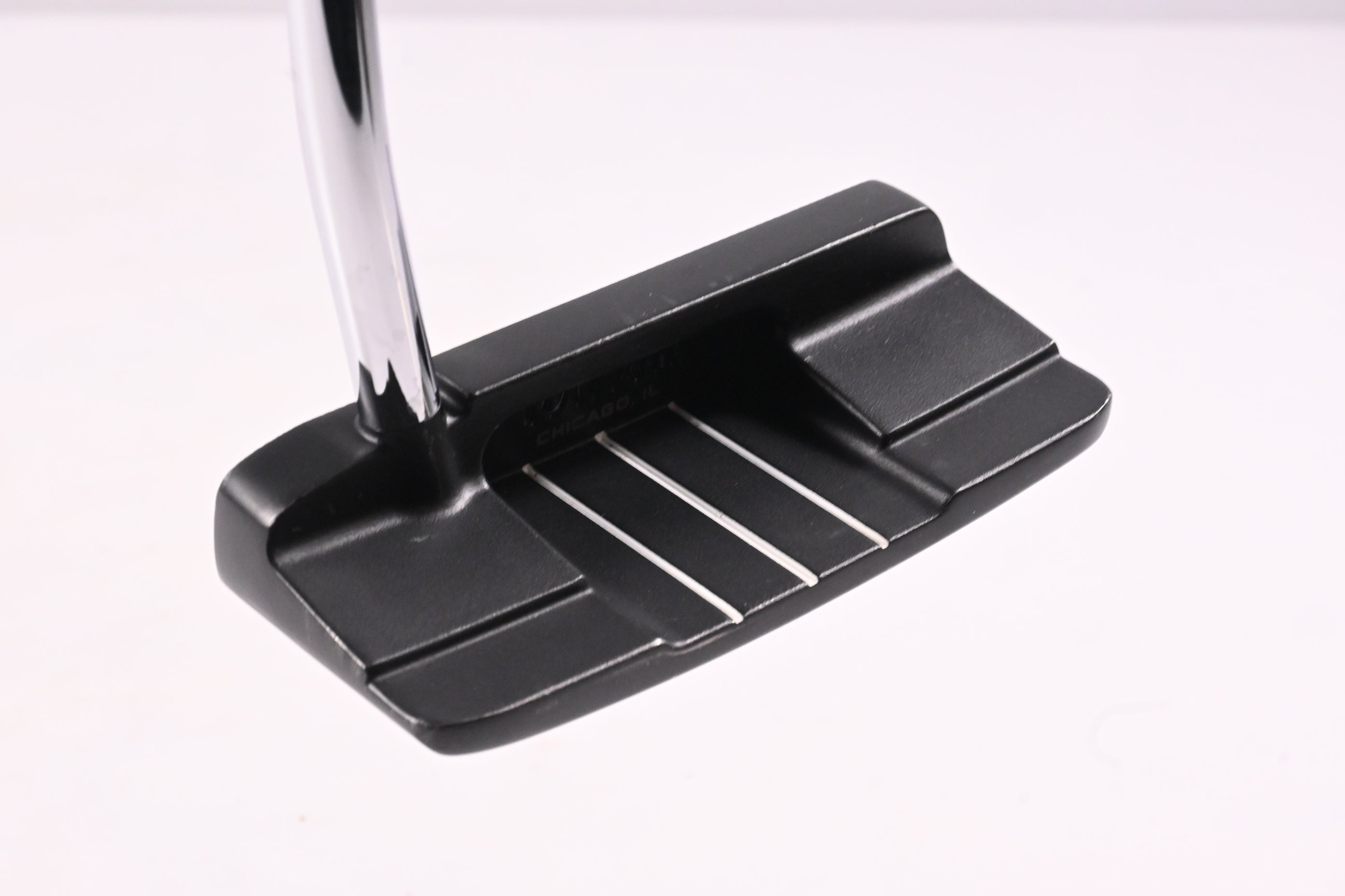 Wilson Staff Infinite 2024 West Loop Putter / 34 Inch
