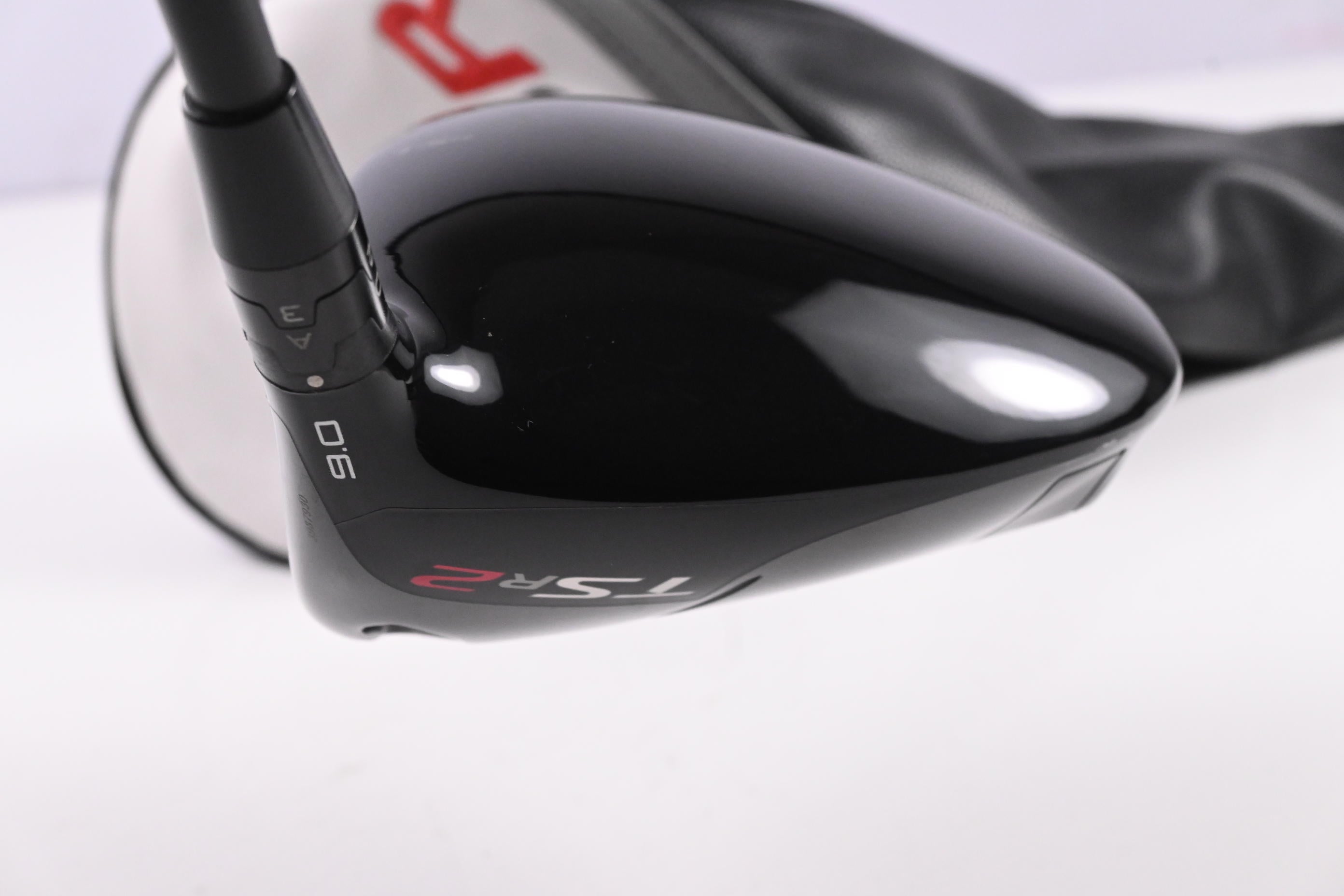 Titleist TSR2 Driver / 9 Degree / Regular Flex HZRDUS CB Red 50 Shaft