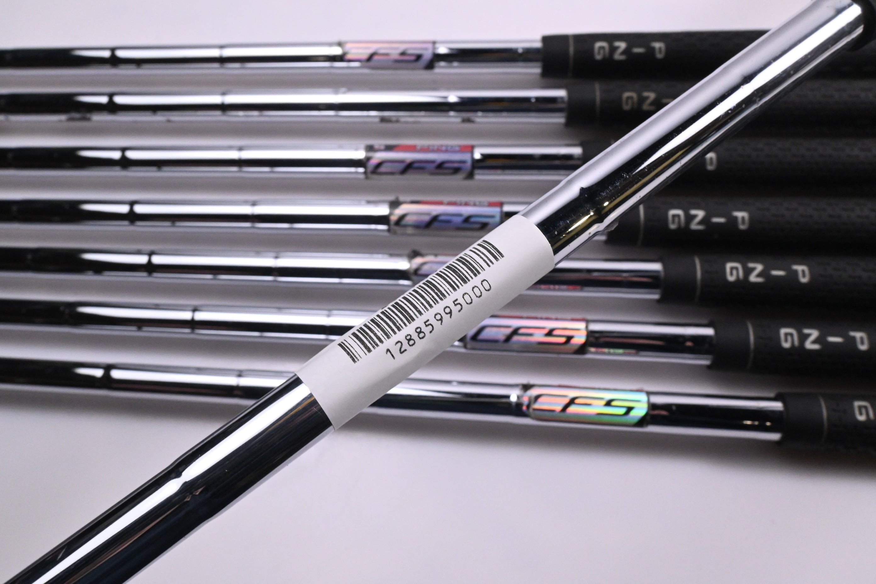 Ping G25 Irons / 4-PW+SW / Green Dot / Stiff Flex Ping CFS Shafts