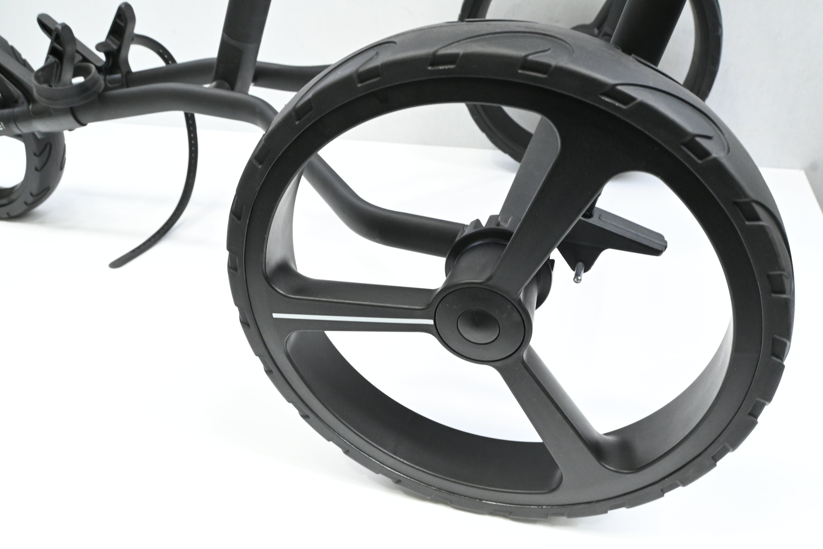 One Megalight Push Trolley