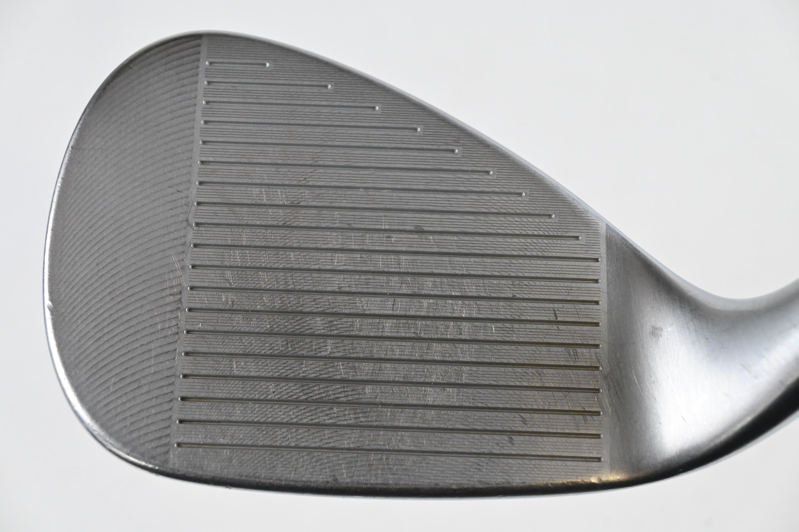 Cleveland CBX Zipcore Gap Wedge / 52 Degree / Wedge Flex Dynamic Gold Spinner