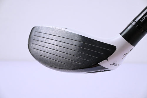 Taylormade R11 #3 Wood / 15.5 Degree / Stiff Flex Fujikura Blur R11 70 Shaft