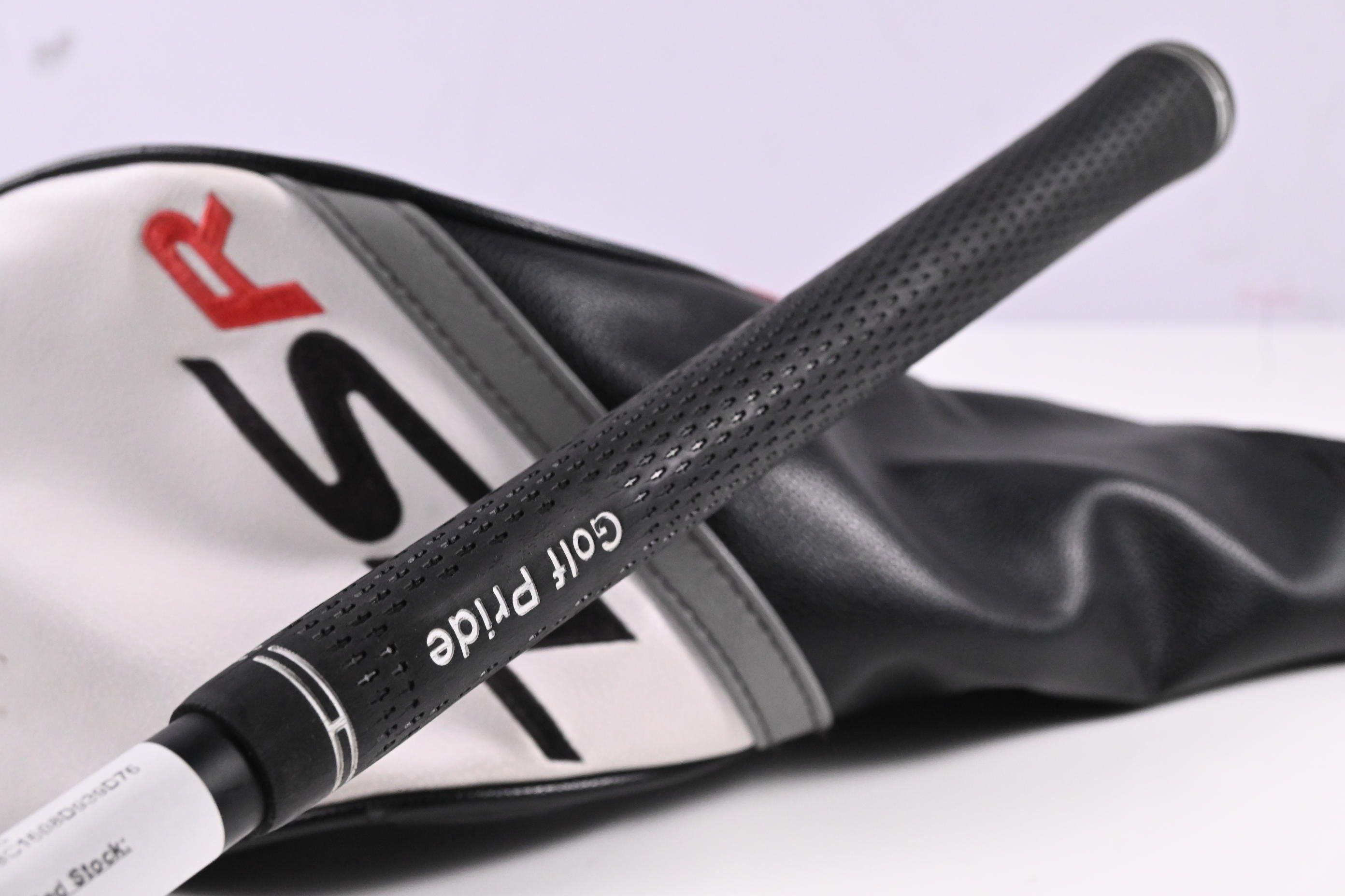 Titleist TSR2 Driver / 9 Degree / Regular Flex HZRDUS CB Red 50 Shaft