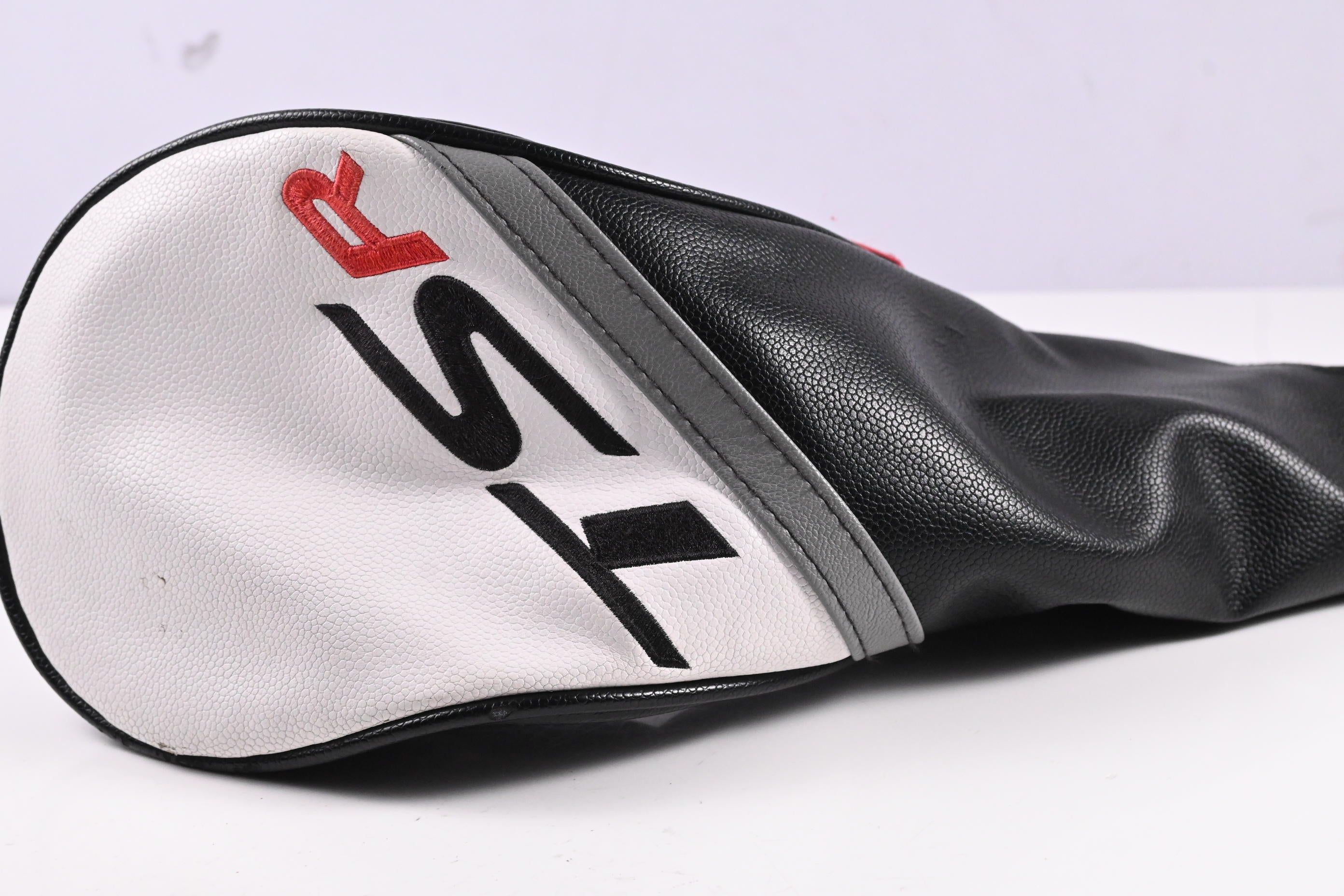 Titleist TSR2 Driver / 9 Degree / Regular Flex HZRDUS CB Red 50 Shaft