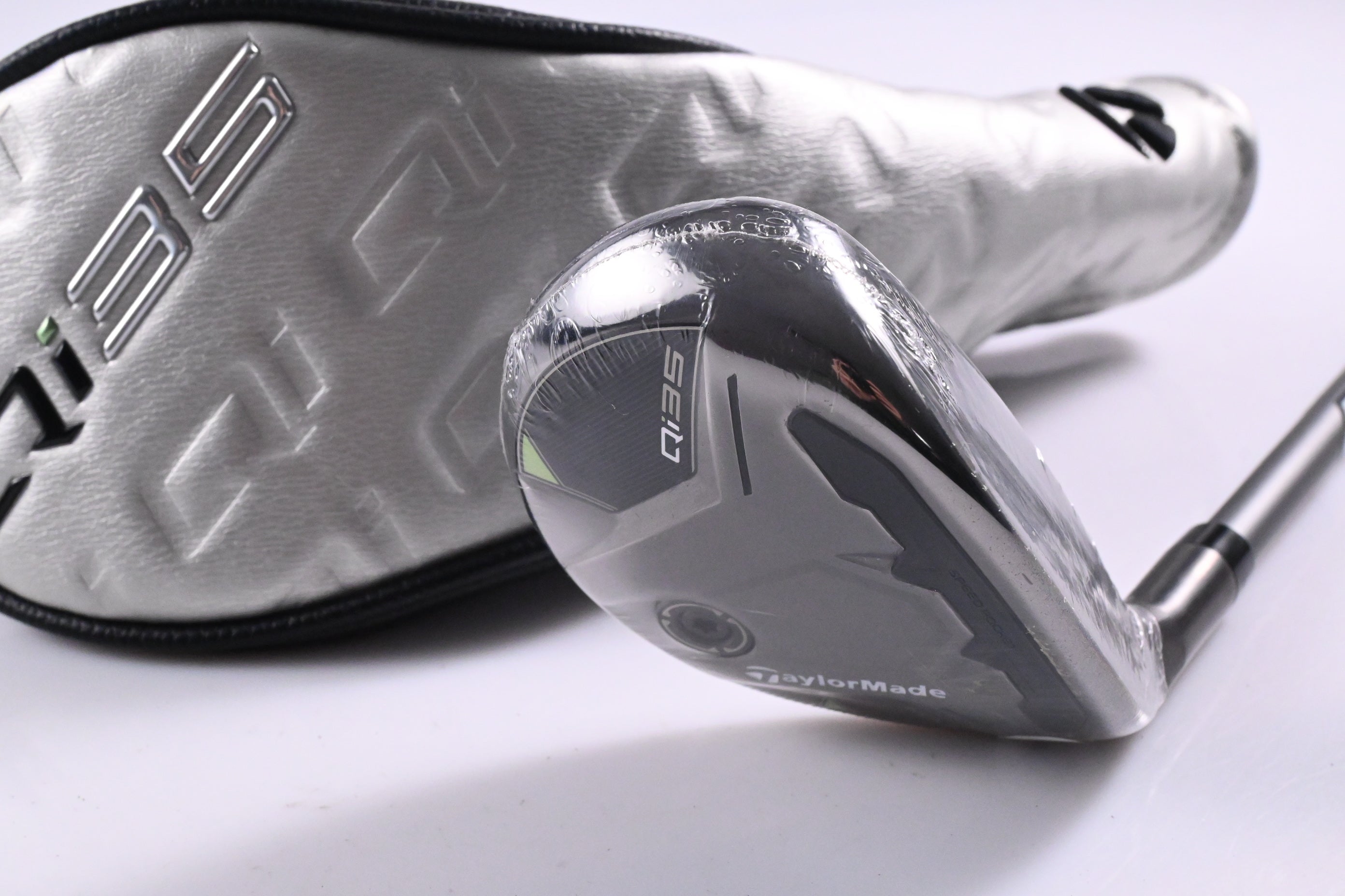 Taylormade Qi35 Max #4 Hybrid / 23 Degree / Regular Flex Air Speeder 50 Shaft