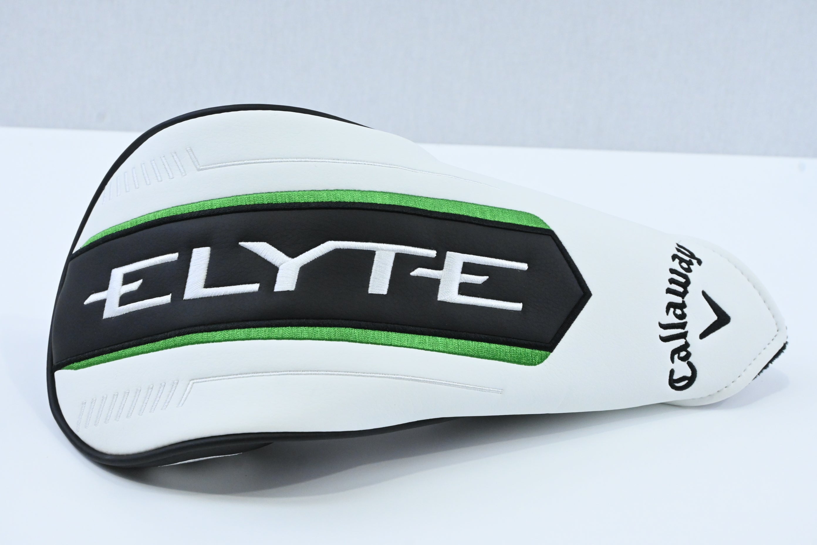 Callaway Elyte Driver / 9 Degree / Regular Flex Denali Charcoal 50 Shaft