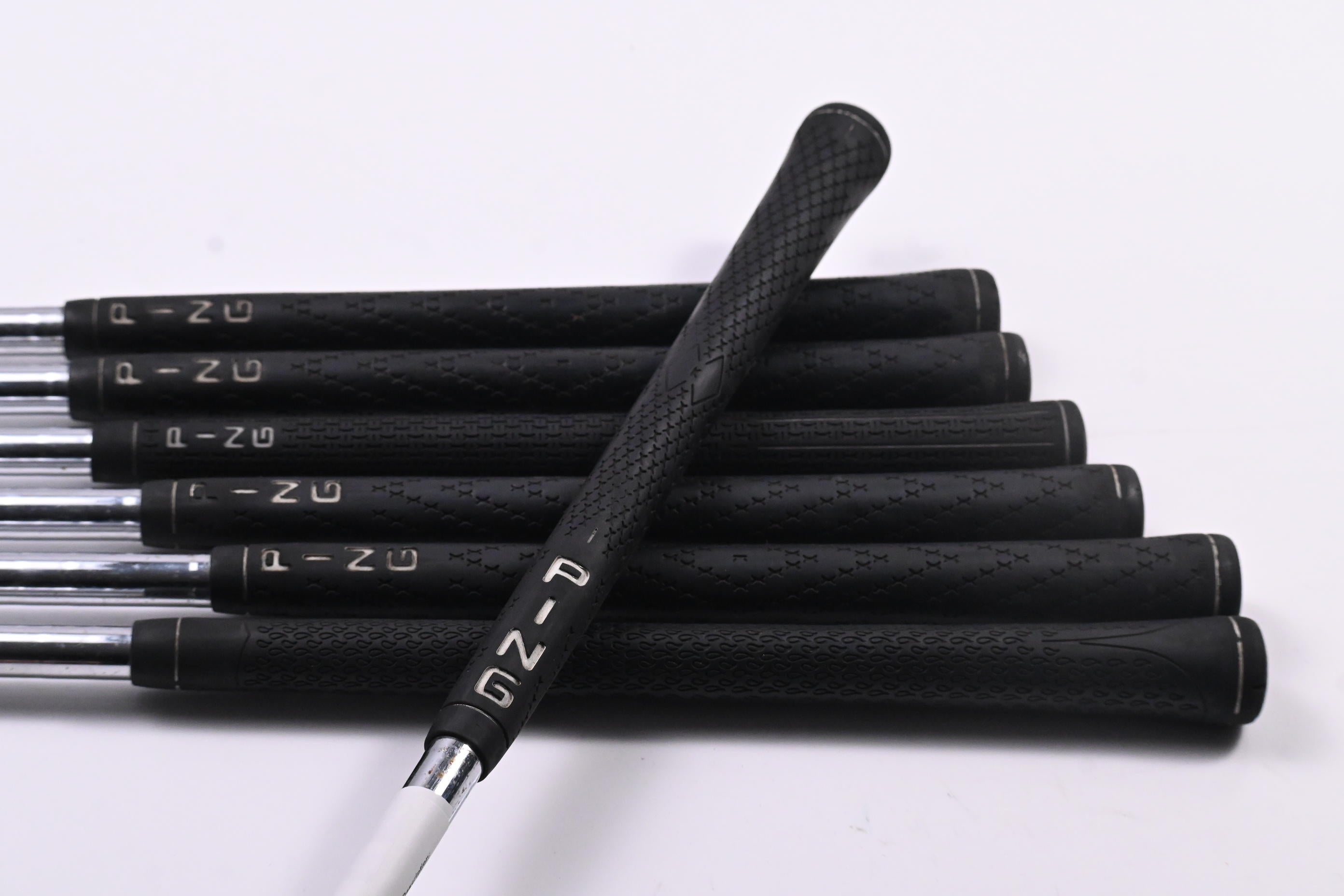 Ping i3+ Irons / 4-PW / White Dot / Regular Flex Ping i3+ Steel Shafts