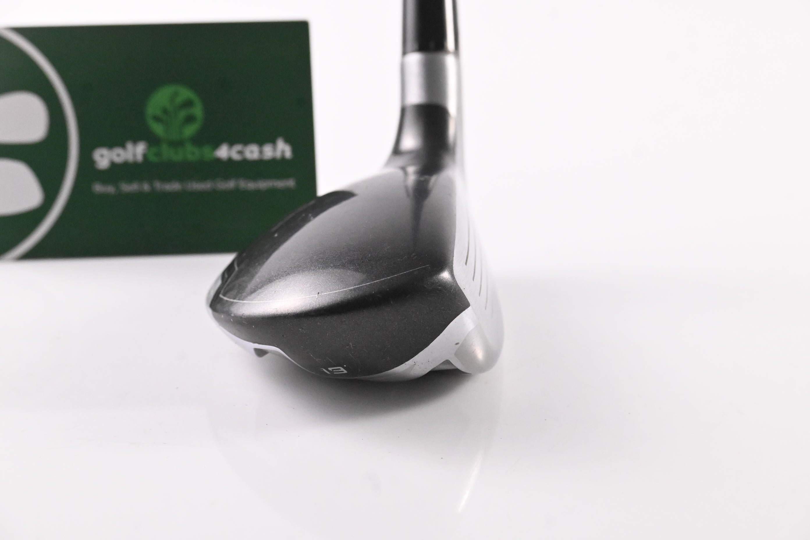 Taylormade SLDR #3 Hybrid / 19 Degree / Stiff Flex Fujikura Speeder 82 Shaft