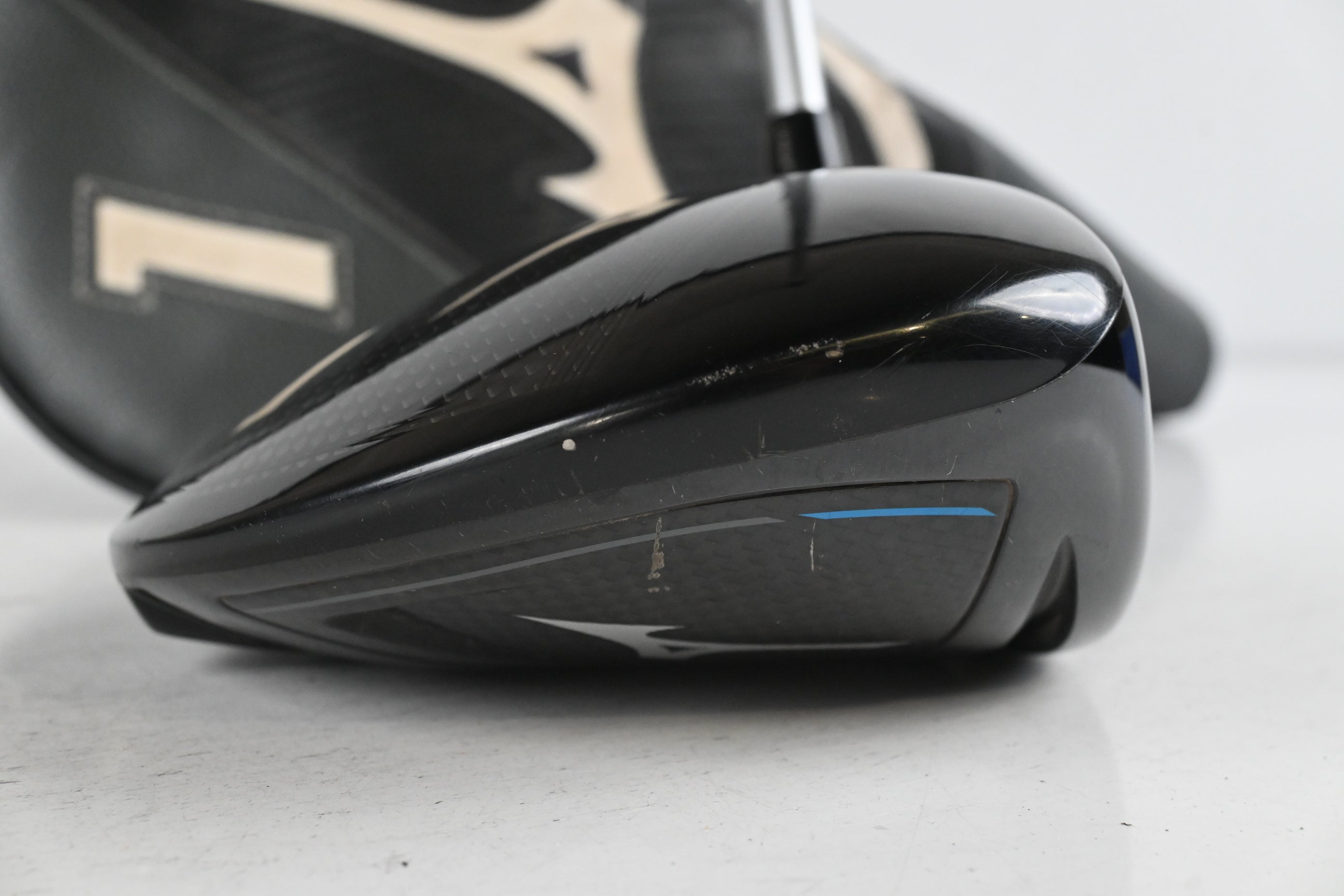 Mizuno ST-X 220 Driver (2022) / 10.5 Degree / Regular Flex MFusion 039 Shaft