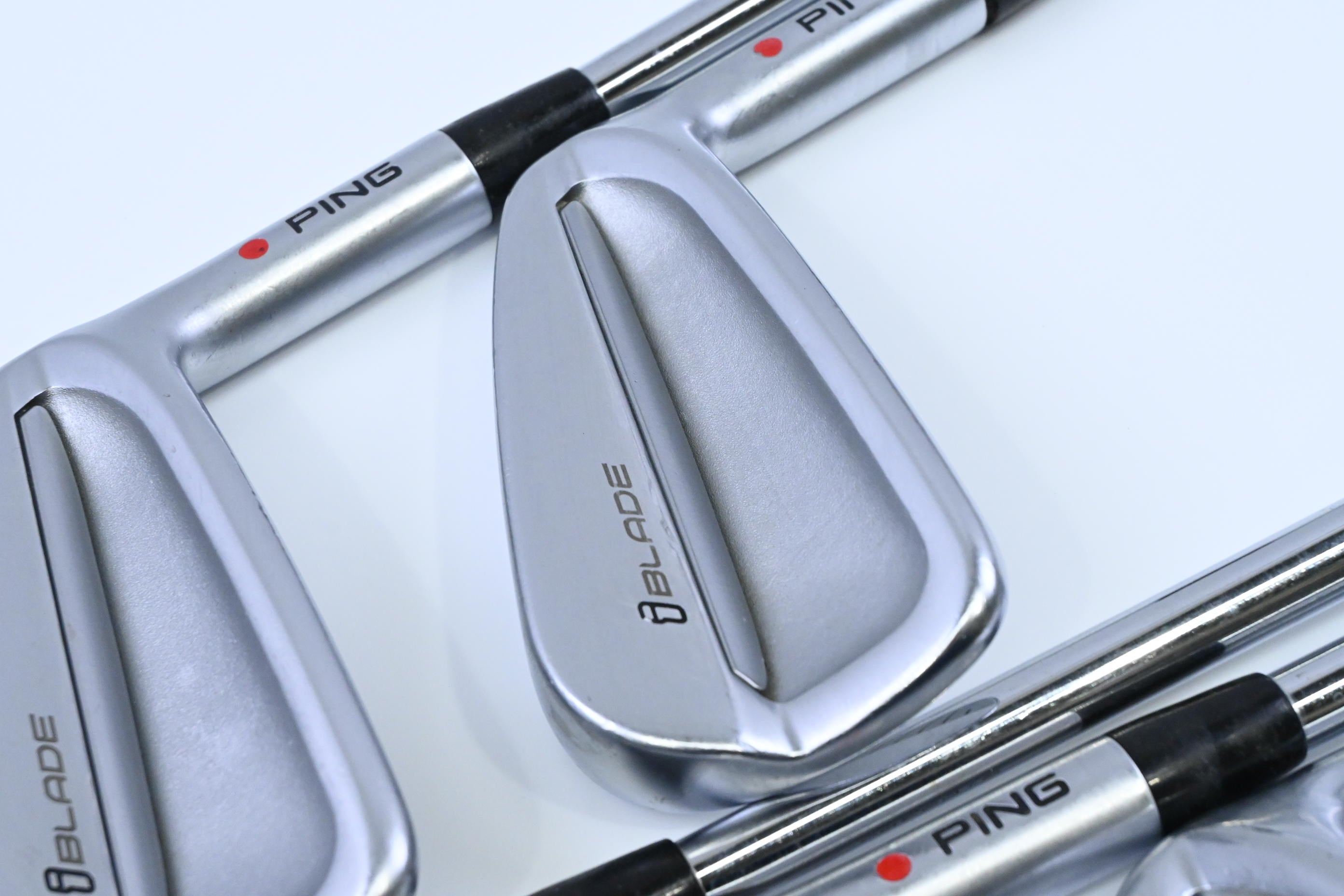 Ping iBlade Irons / 5-9 / Red Dot / Regular Flex Project X Rifle Shafts