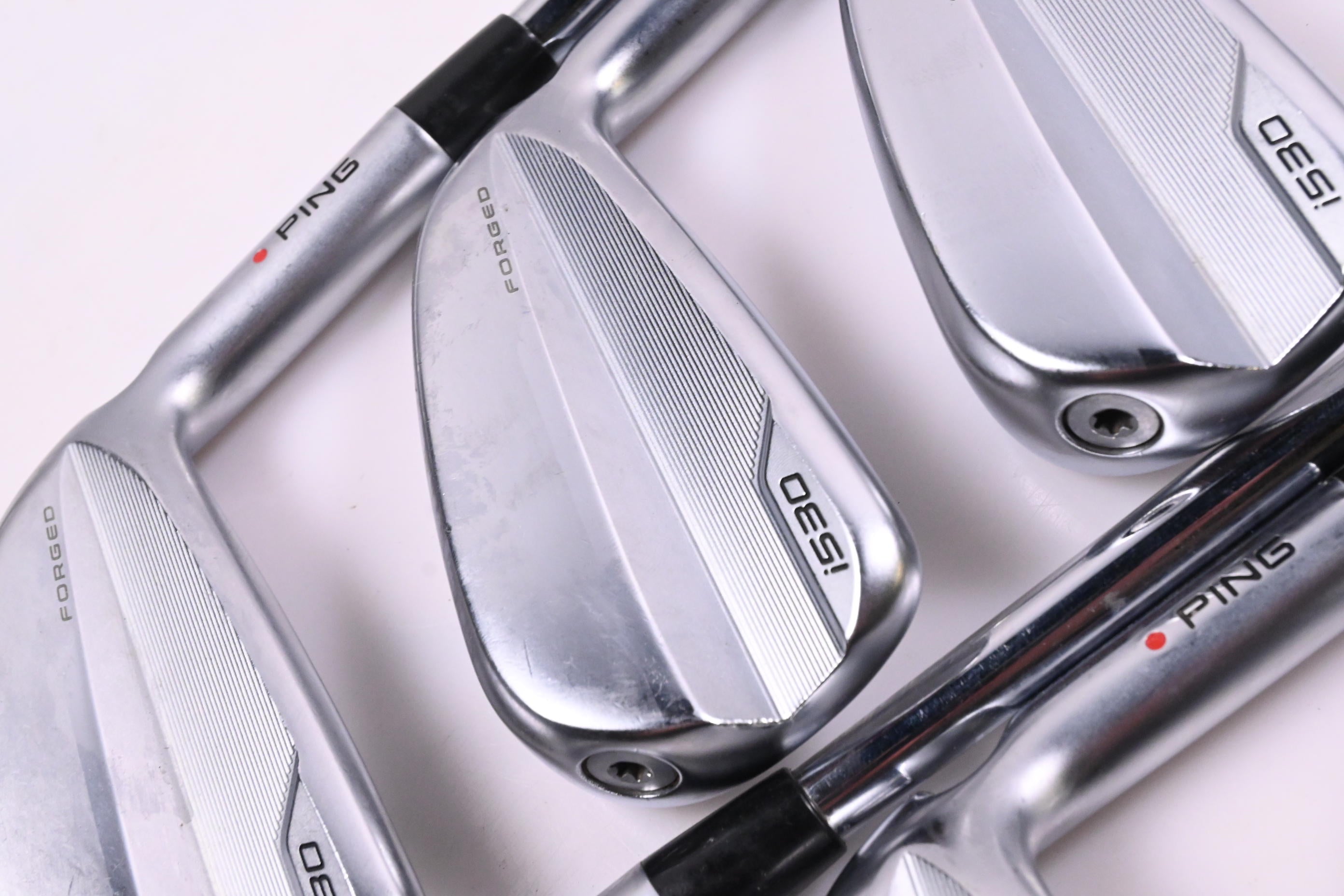 Ping i530 Irons / 5-PW / Red Dot / Stiff Flex N.S.Pro Modus³ Tour 105 Shafts